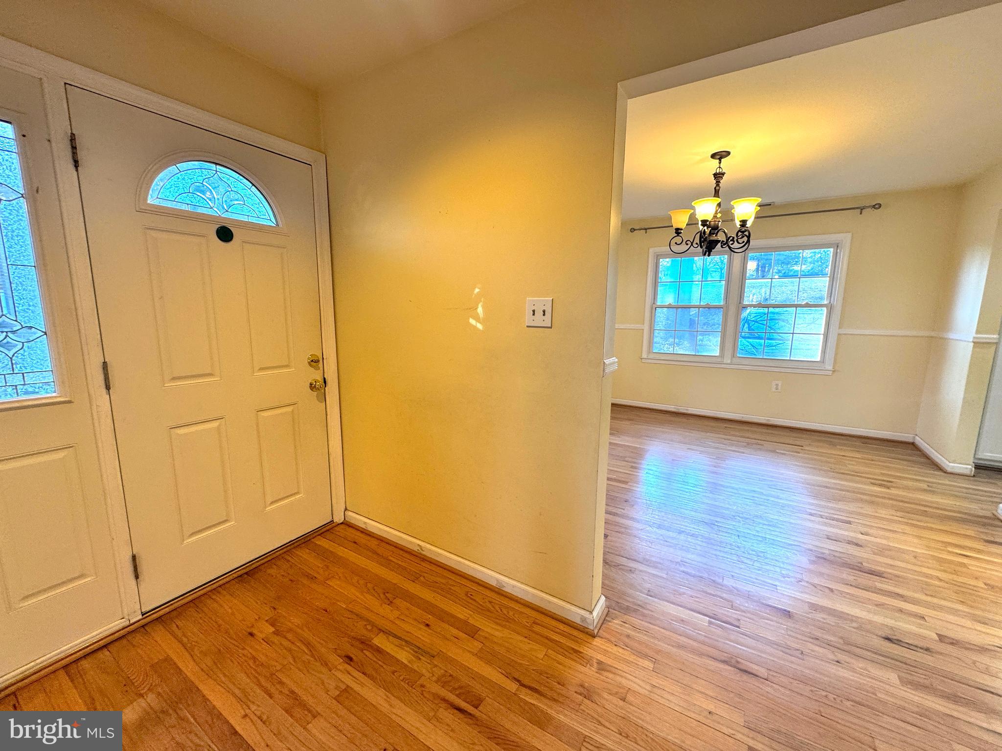 TOWNES OF MOOREFIELD - Residential Lease