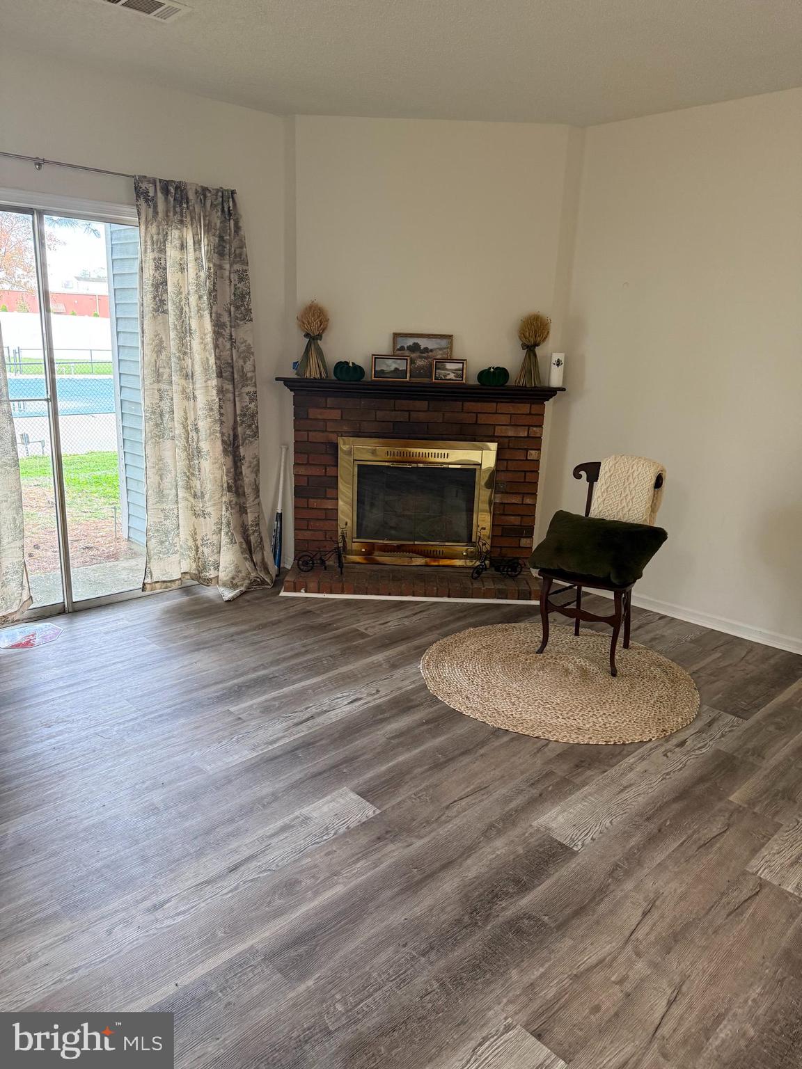 FAIR HILL FARM - Residential