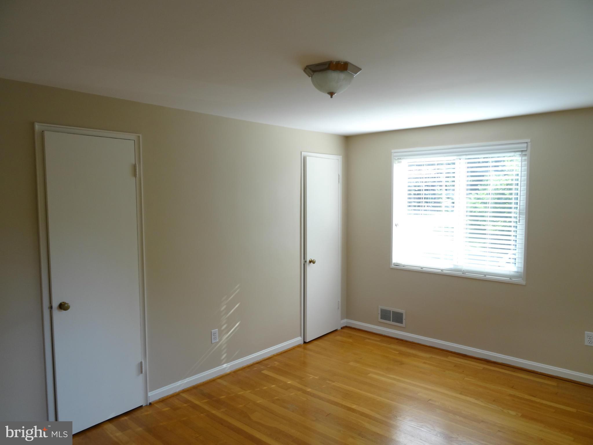 SHARON - Residential Lease