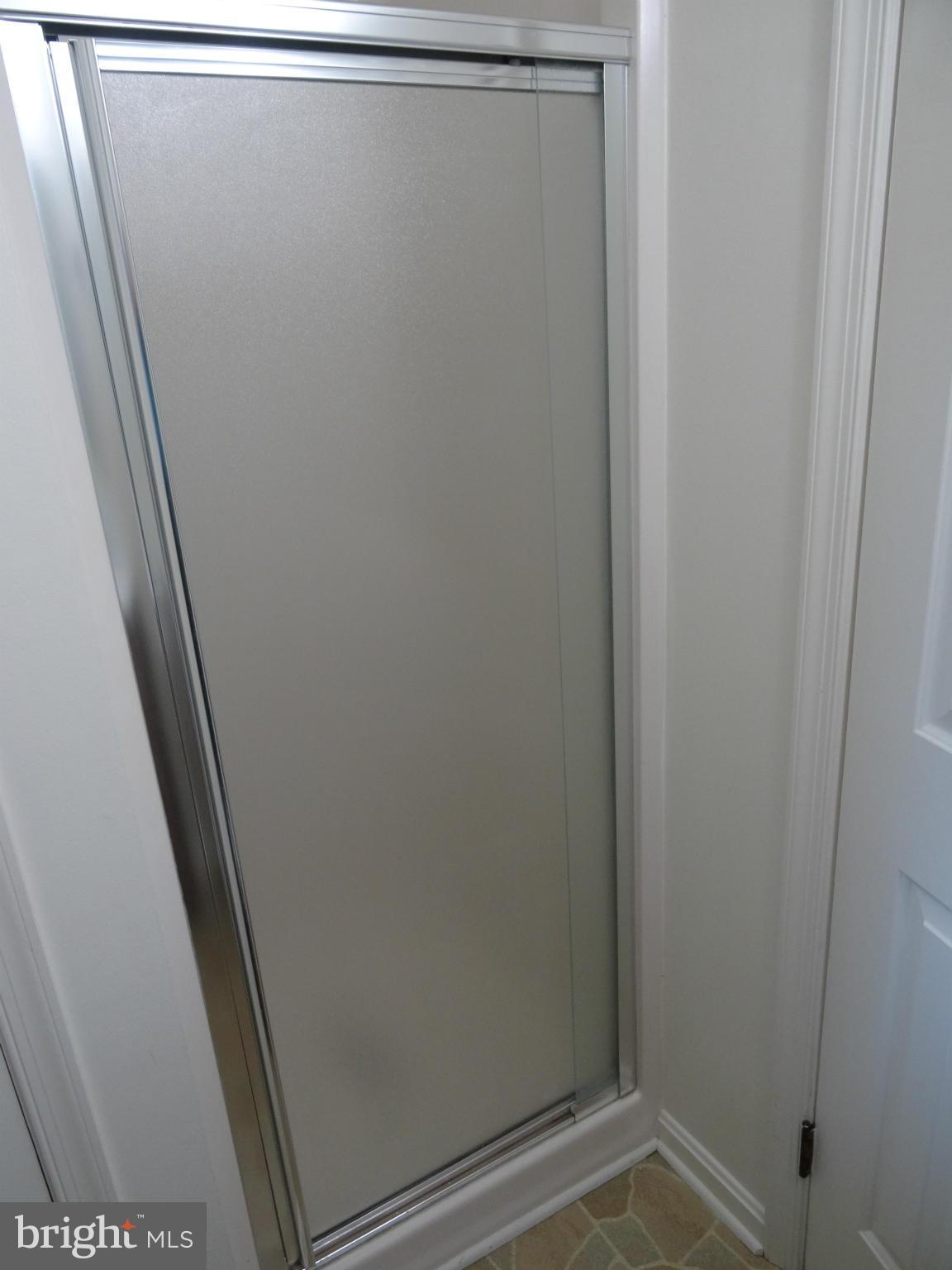 SHARON - Residential Lease