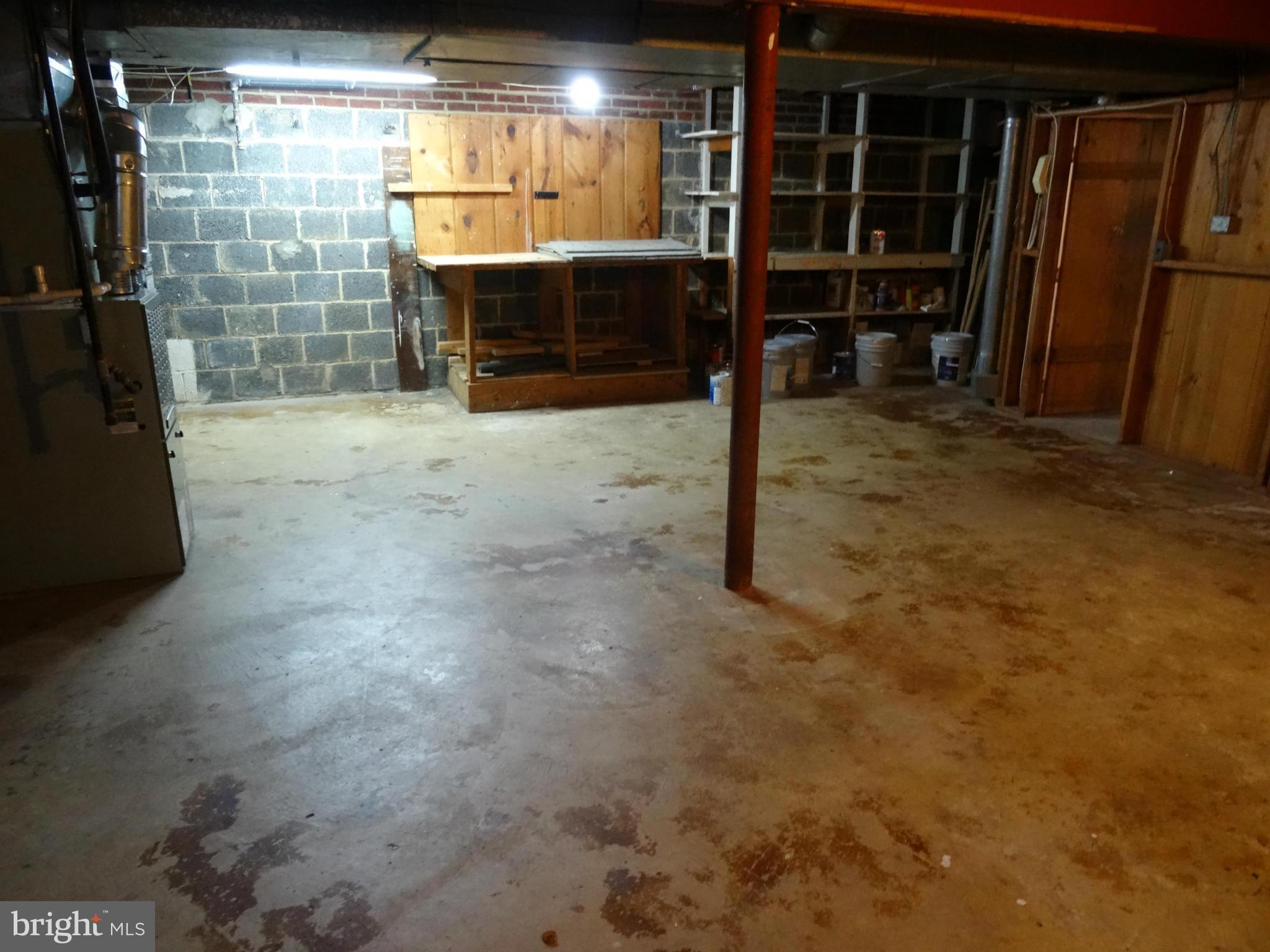 SHARON - Residential Lease