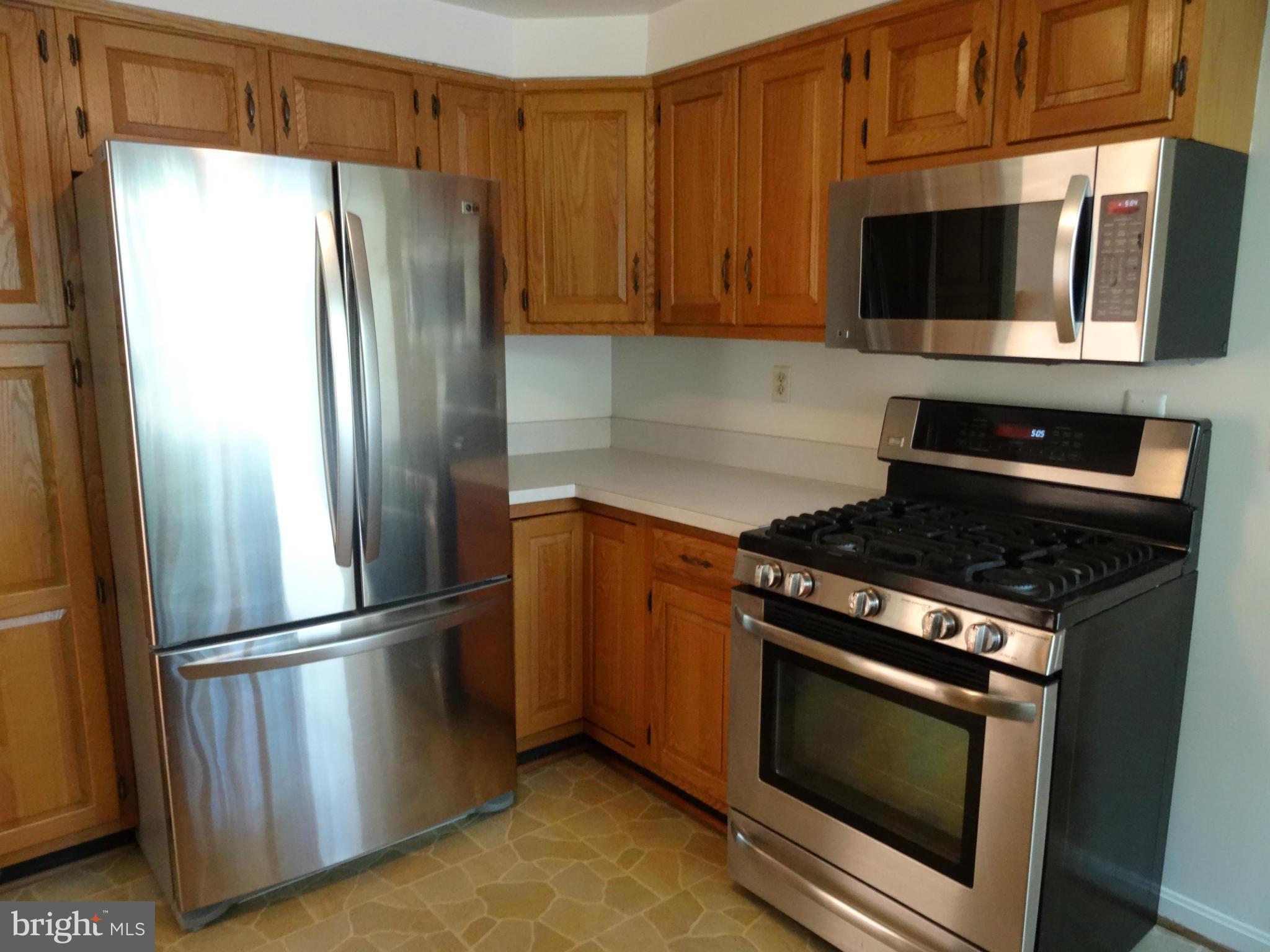 SHARON - Residential Lease