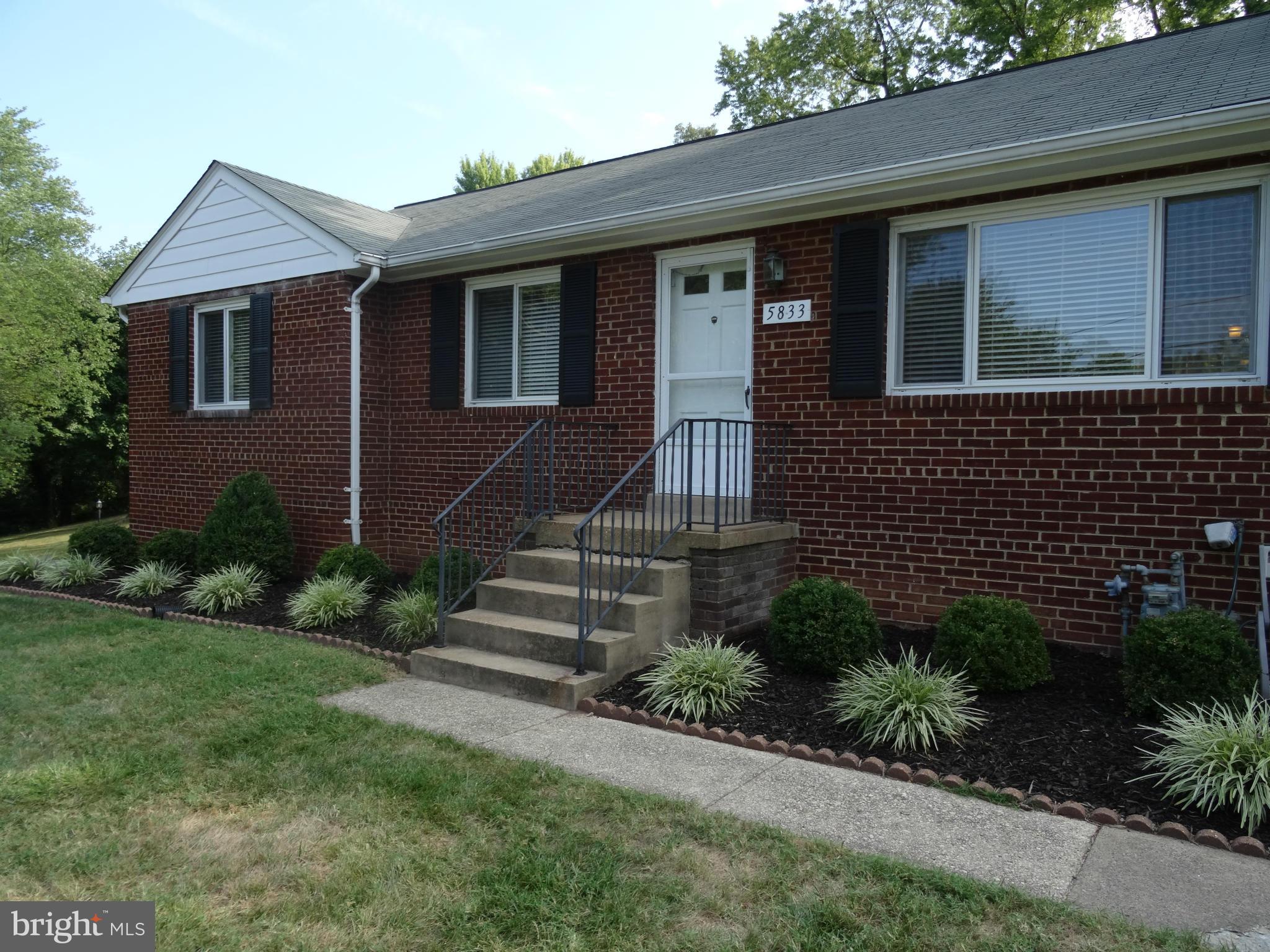 SHARON - Residential Lease