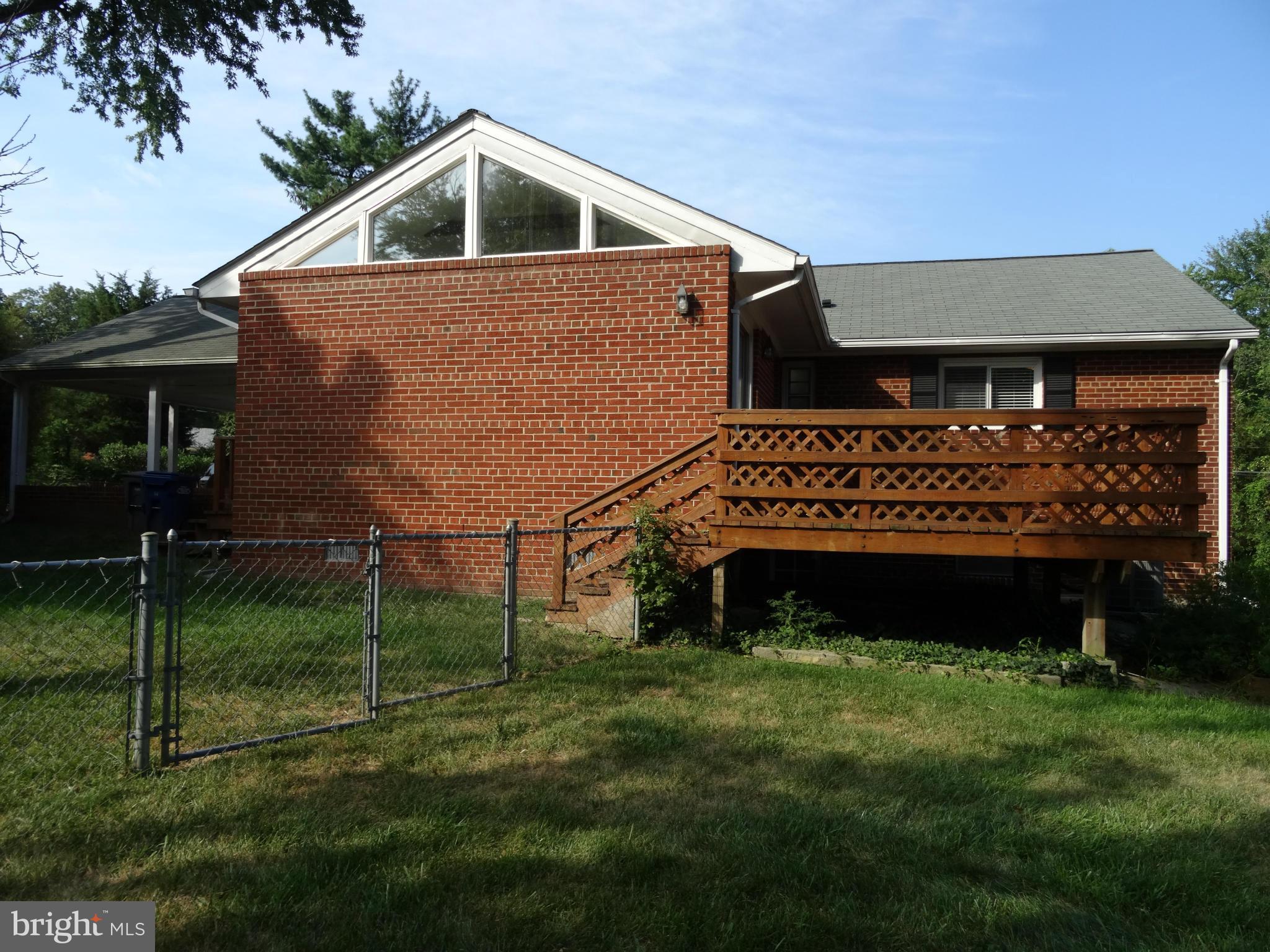 SHARON - Residential Lease