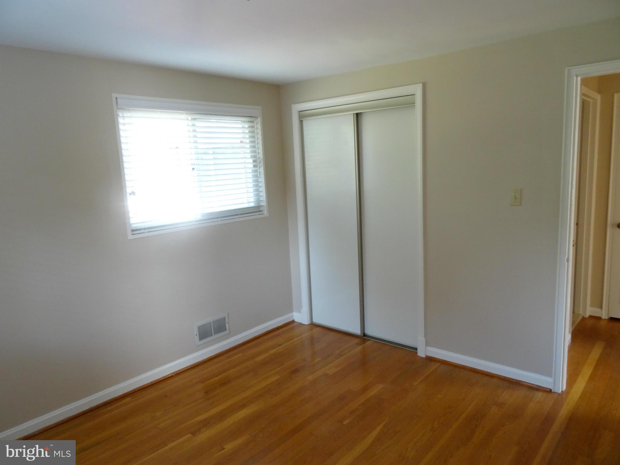 SHARON - Residential Lease