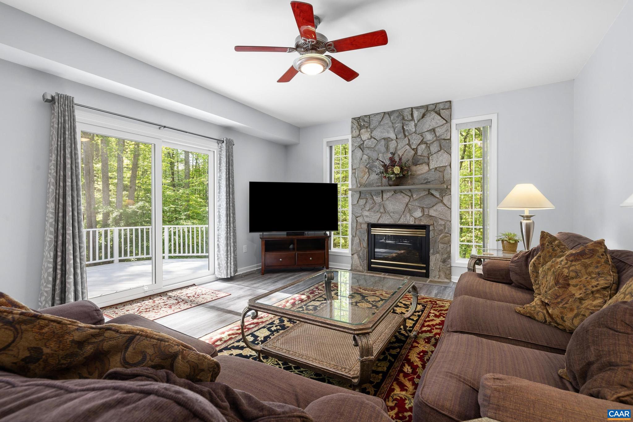 PREDDY CREEK - Residential