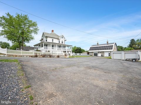 400 TRUE APPLE WAY INWOOD WV 25428