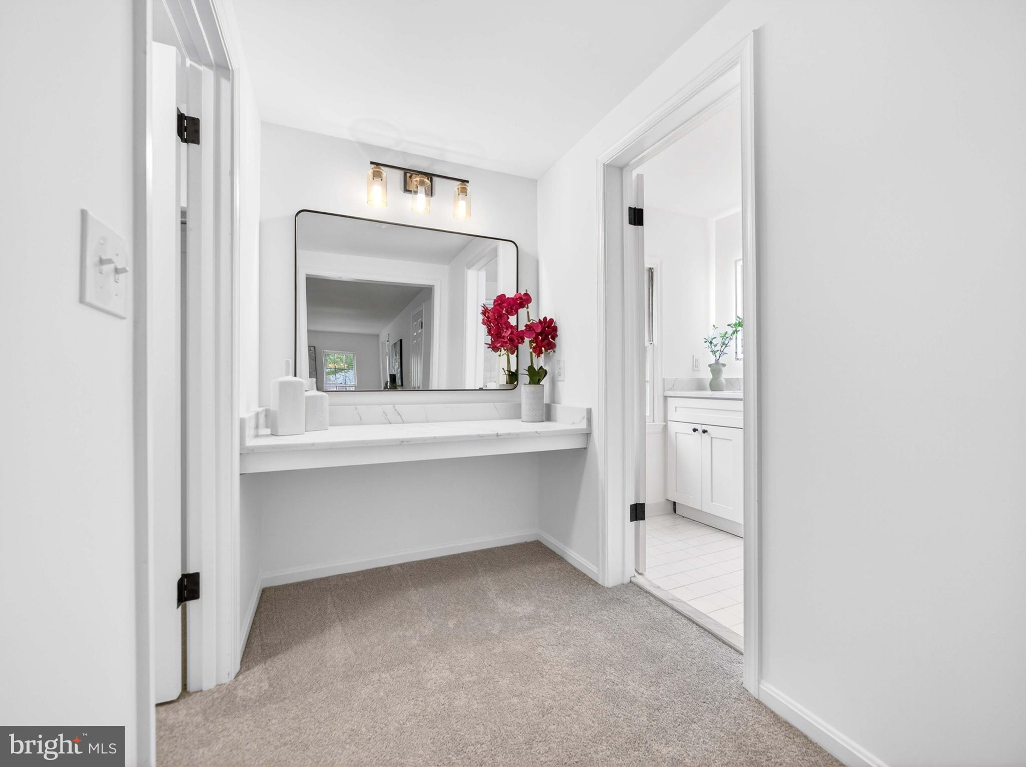 POTOMAC CHASE - Residential