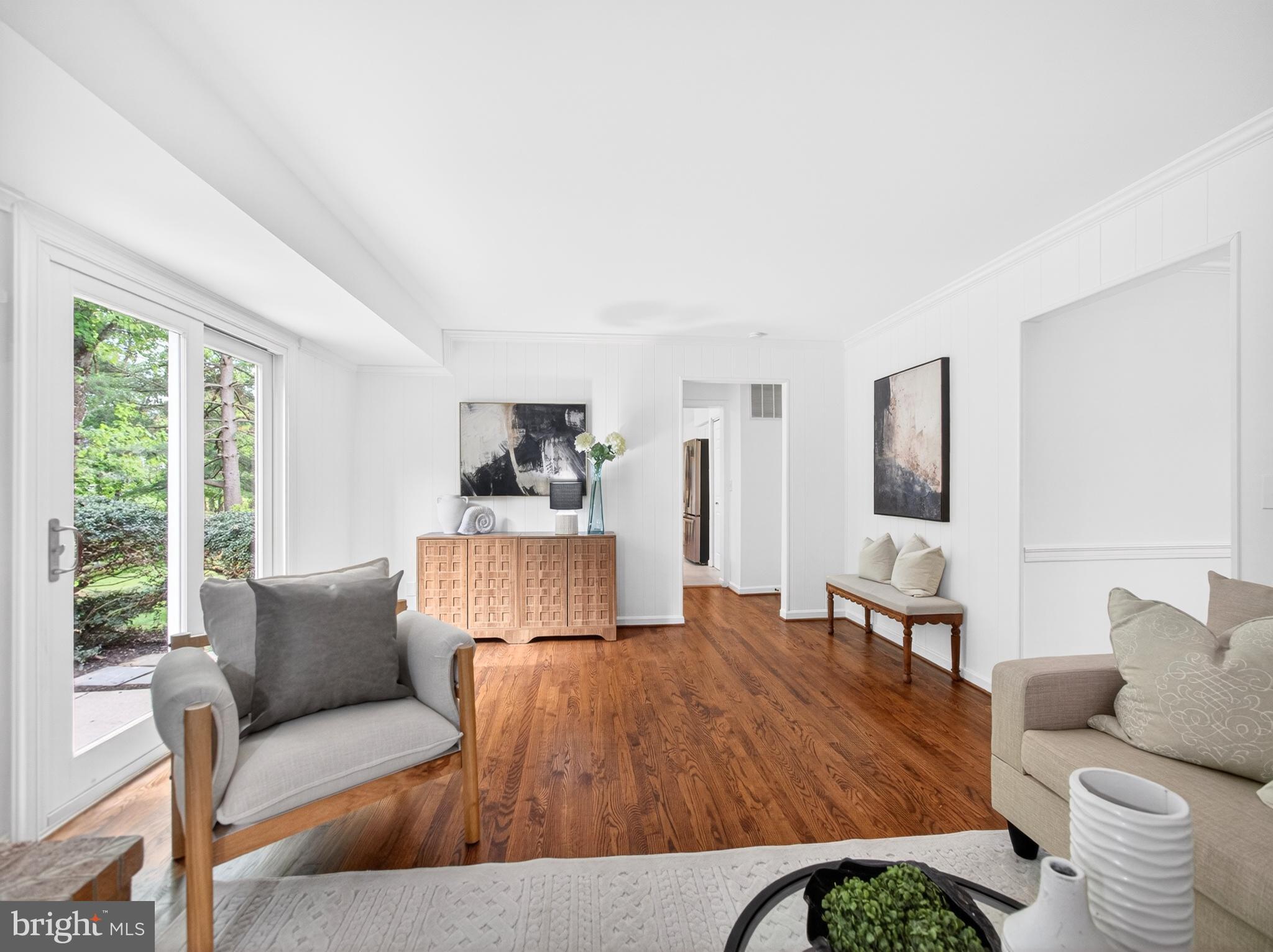 POTOMAC CHASE - Residential