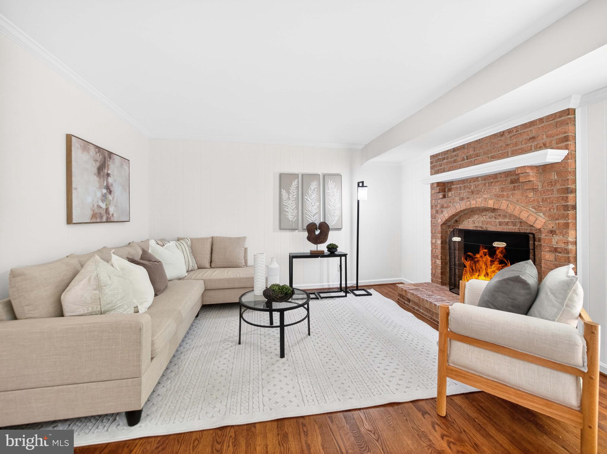 POTOMAC CHASE - Residential
