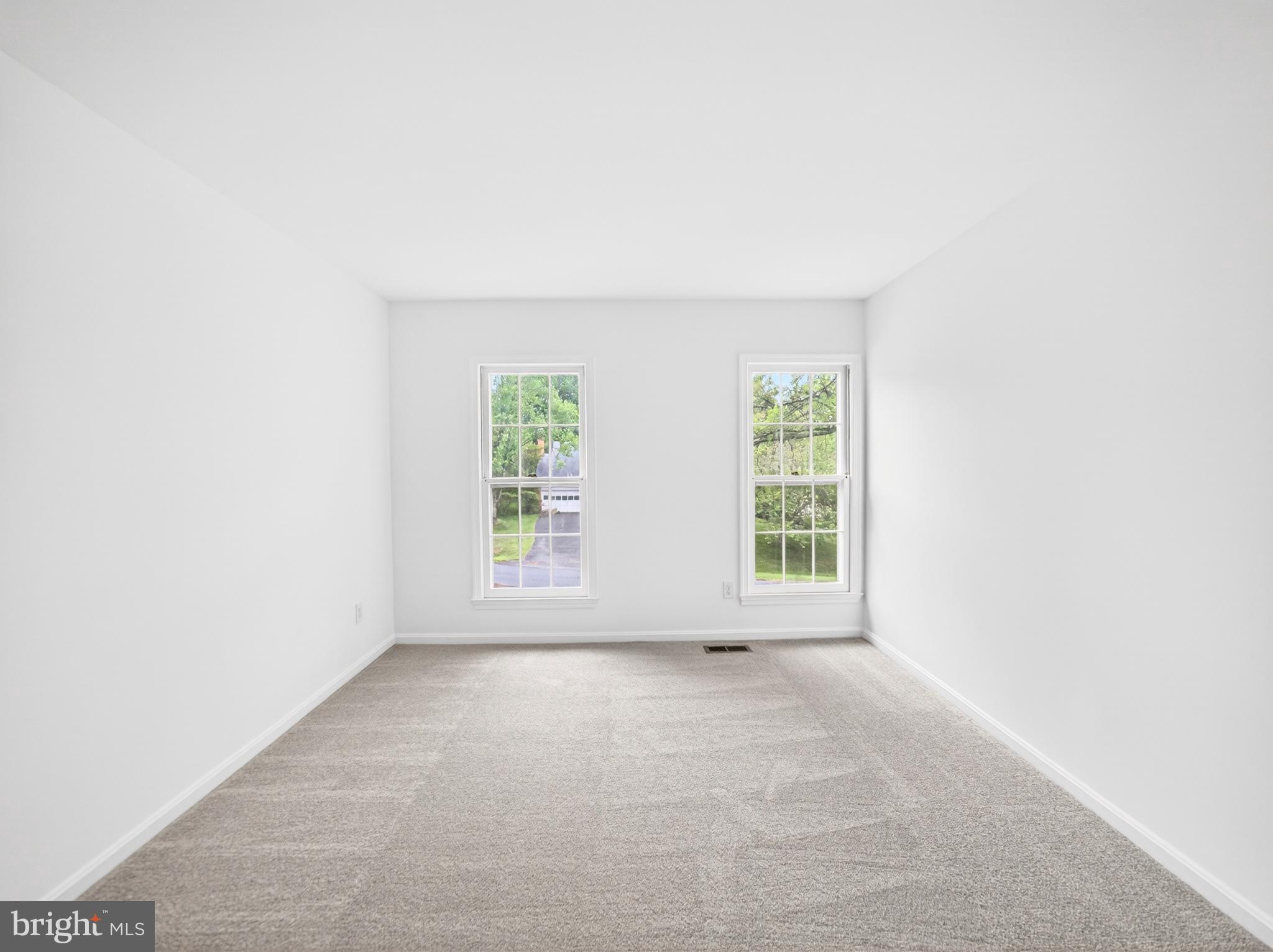 POTOMAC CHASE - Residential