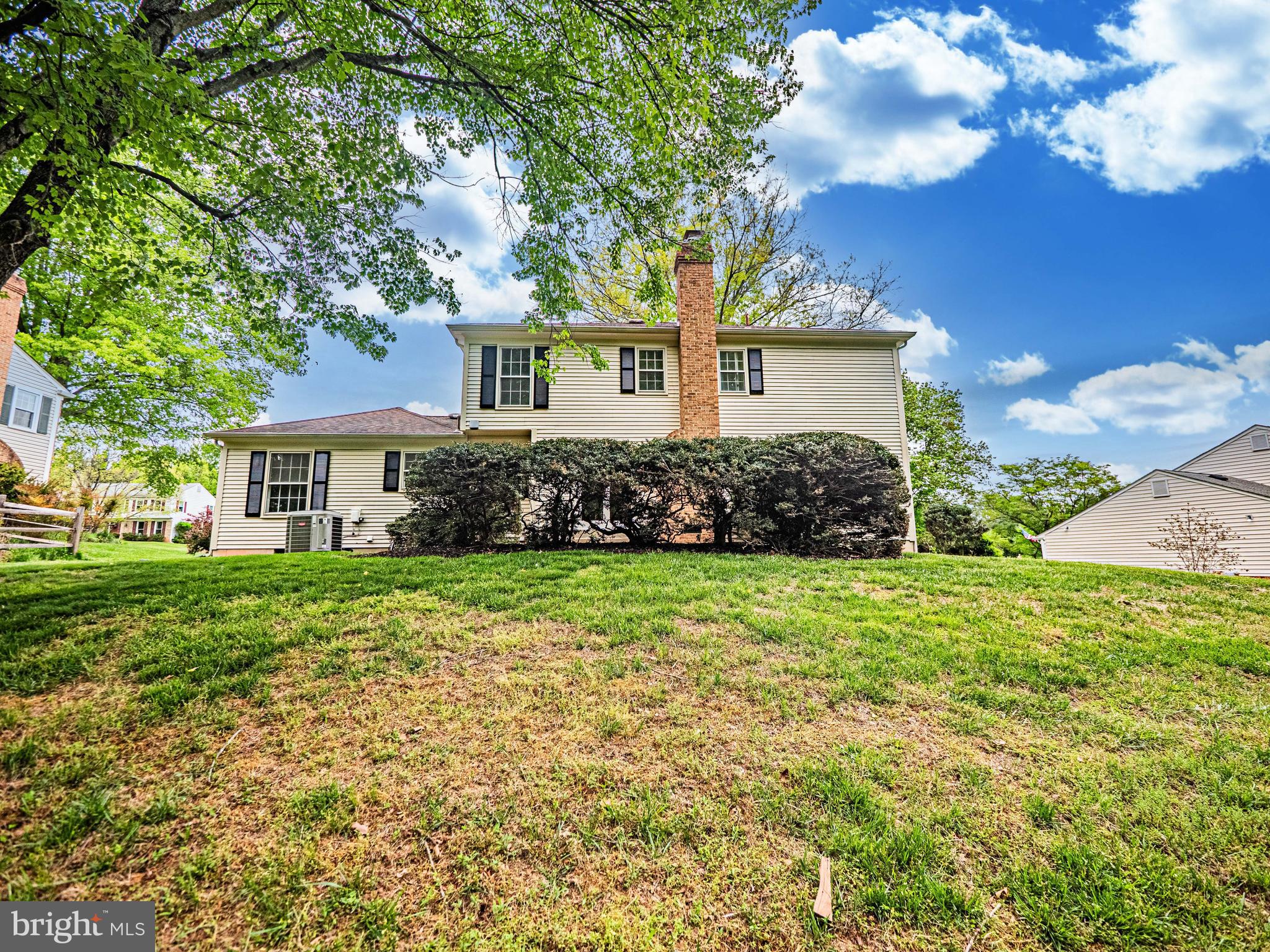 POTOMAC CHASE - Residential