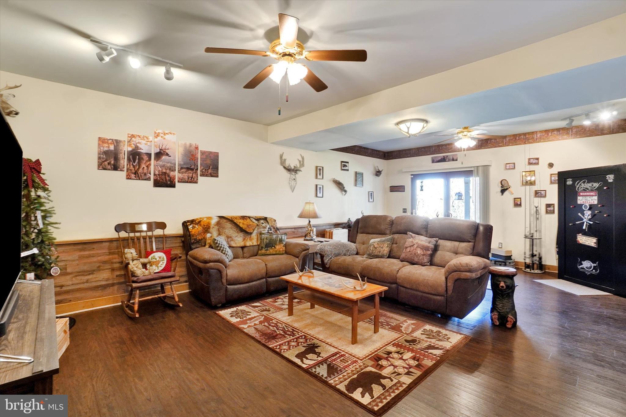 GLEN ROCK BORO - Residential