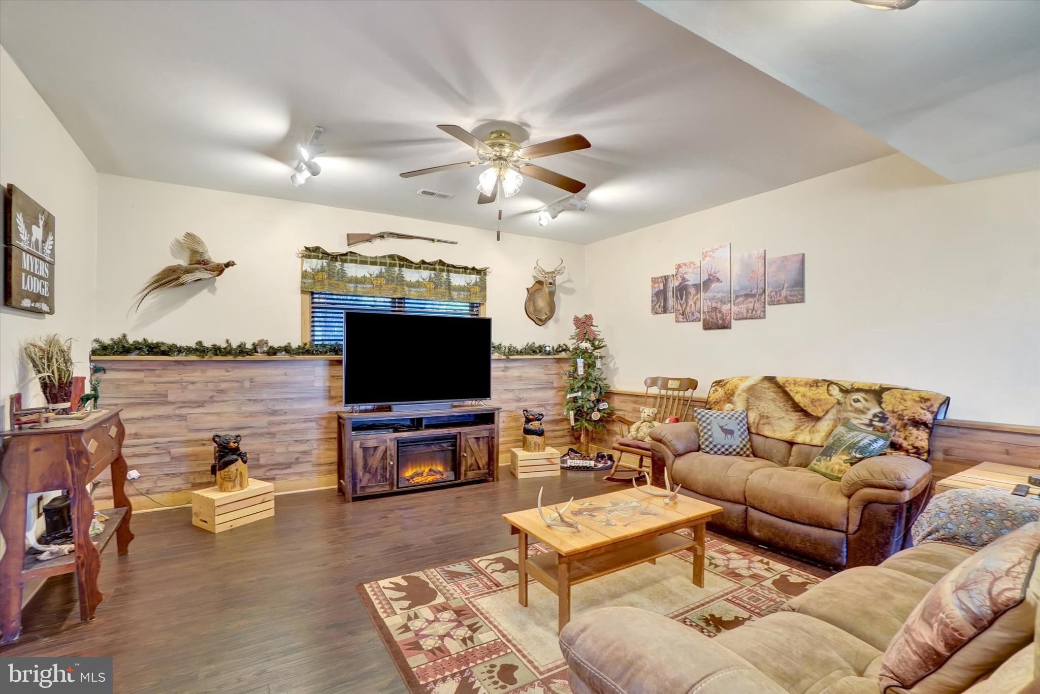 GLEN ROCK BORO - Residential