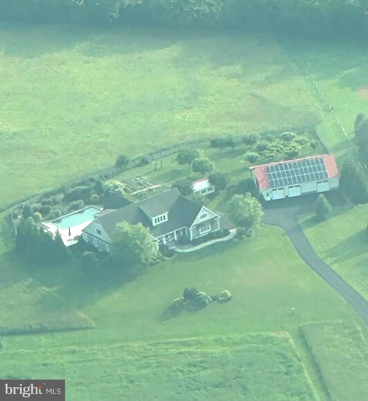 ZECHERS HILLTOP - Residential