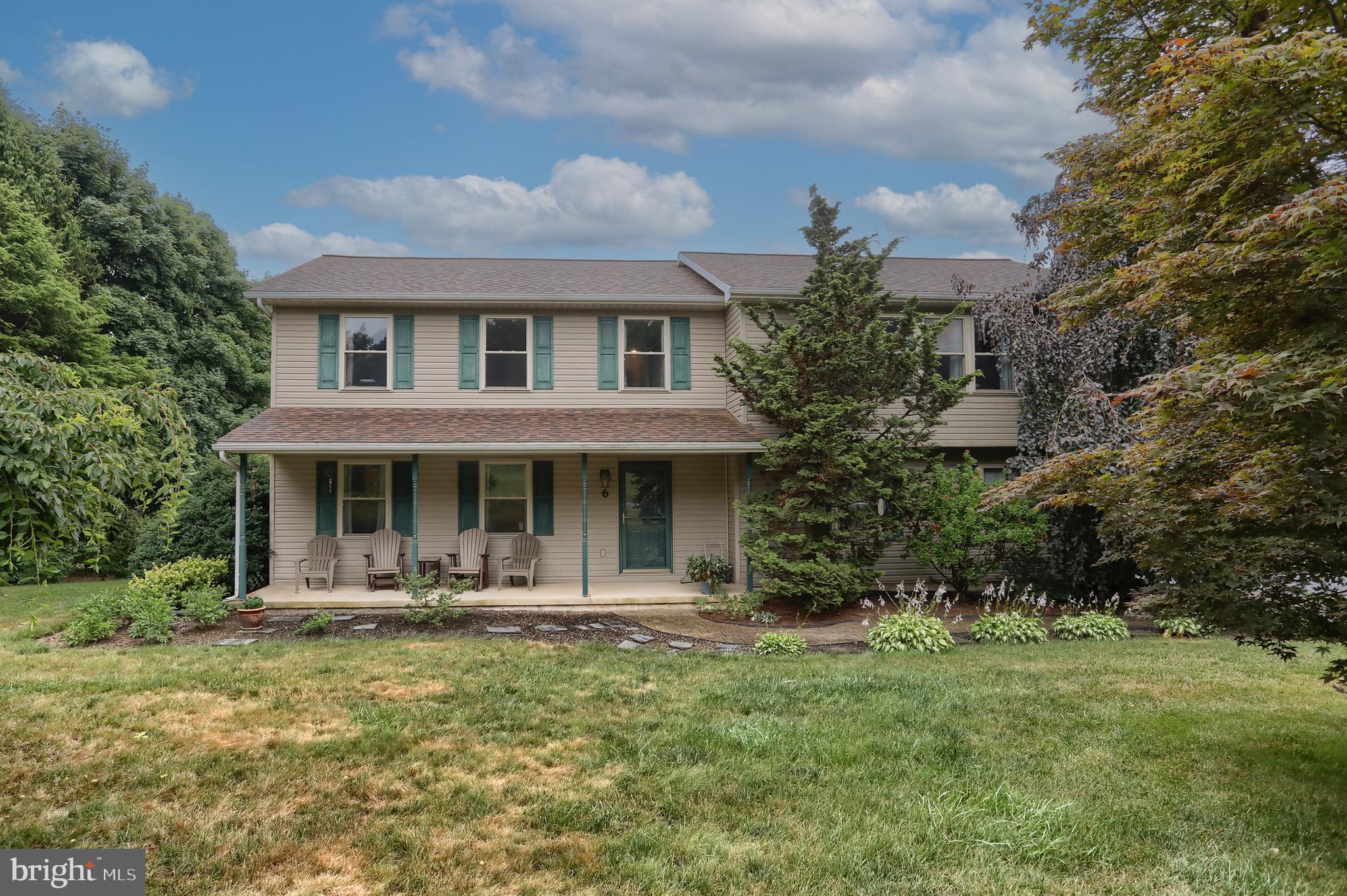 6 STARDUST DRIVE