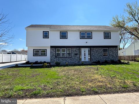 Photo of 16 Buckingham Road, MARLTON, NJ 08053 (MLS # NJBL2108434)