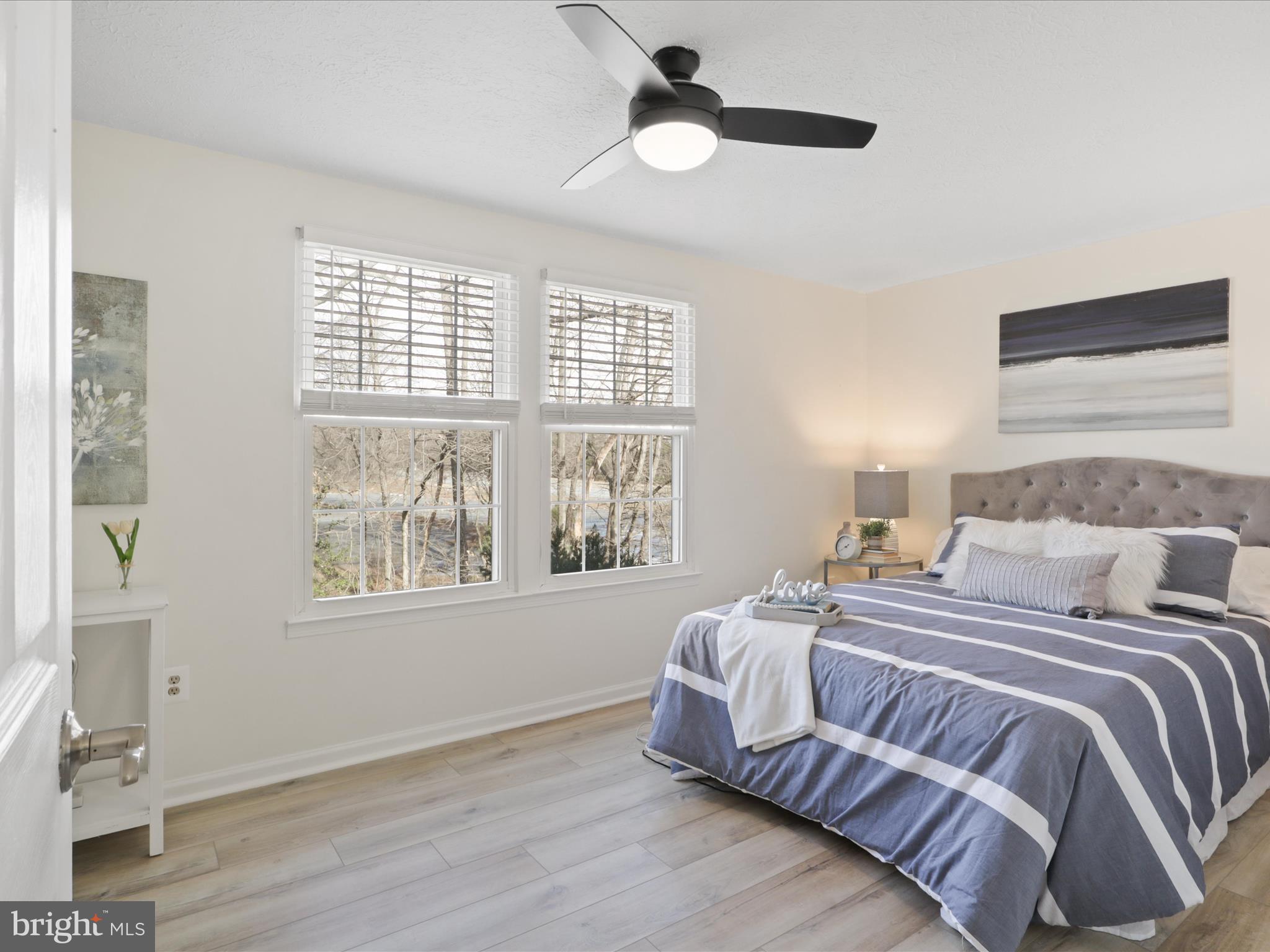 BAYFIELD STATION - Residential