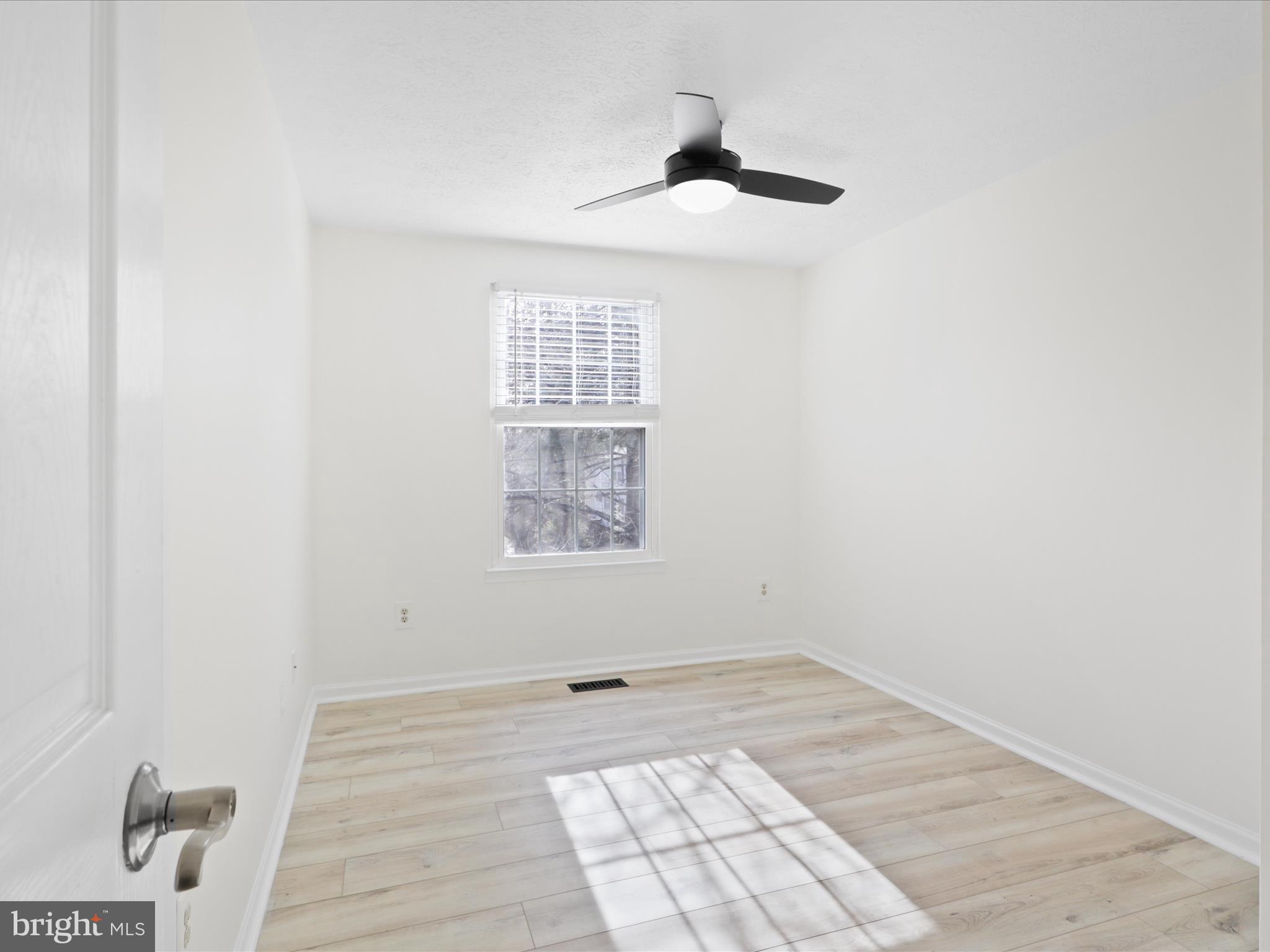 BAYFIELD STATION - Residential