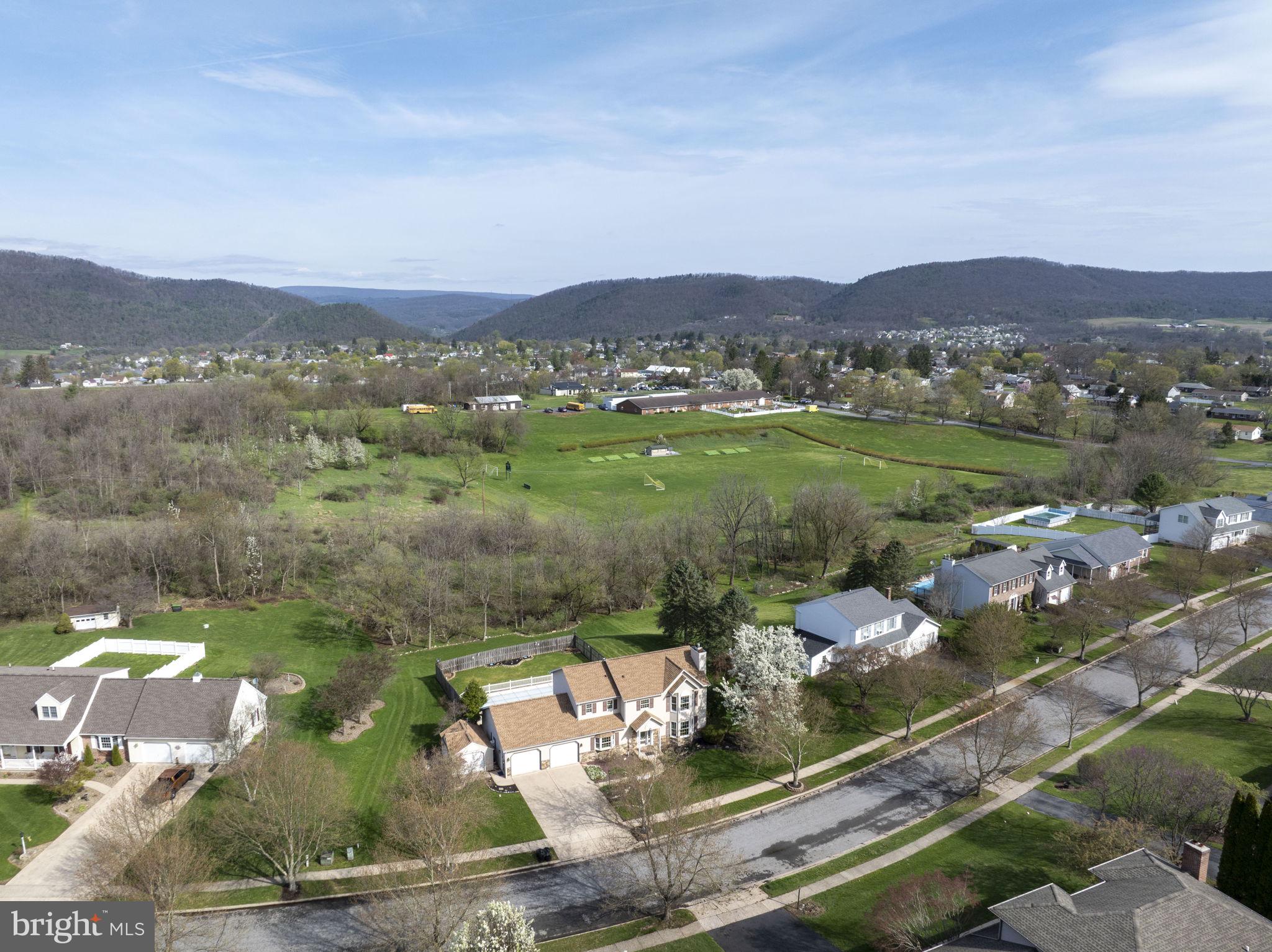 GREENHILL FARMS ESTATES - Residential