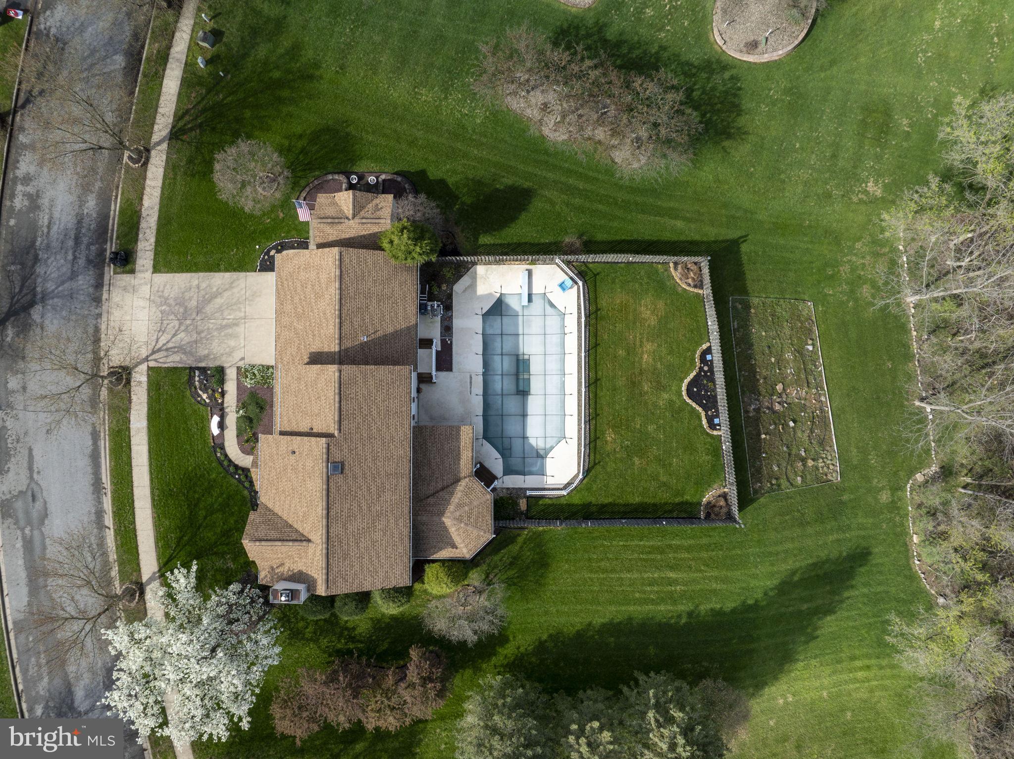 GREENHILL FARMS ESTATES - Residential