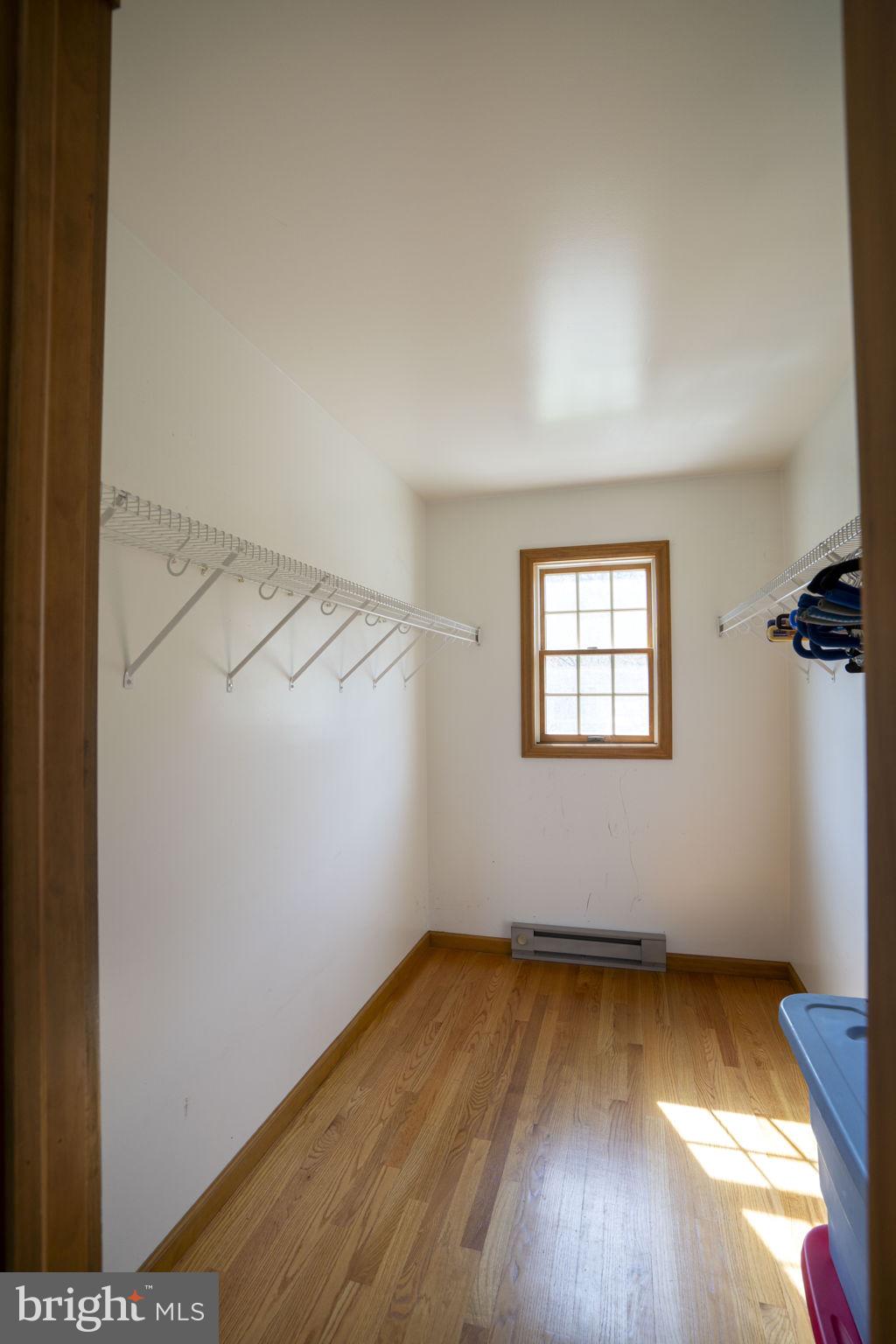 GREENHILL FARMS ESTATES - Residential