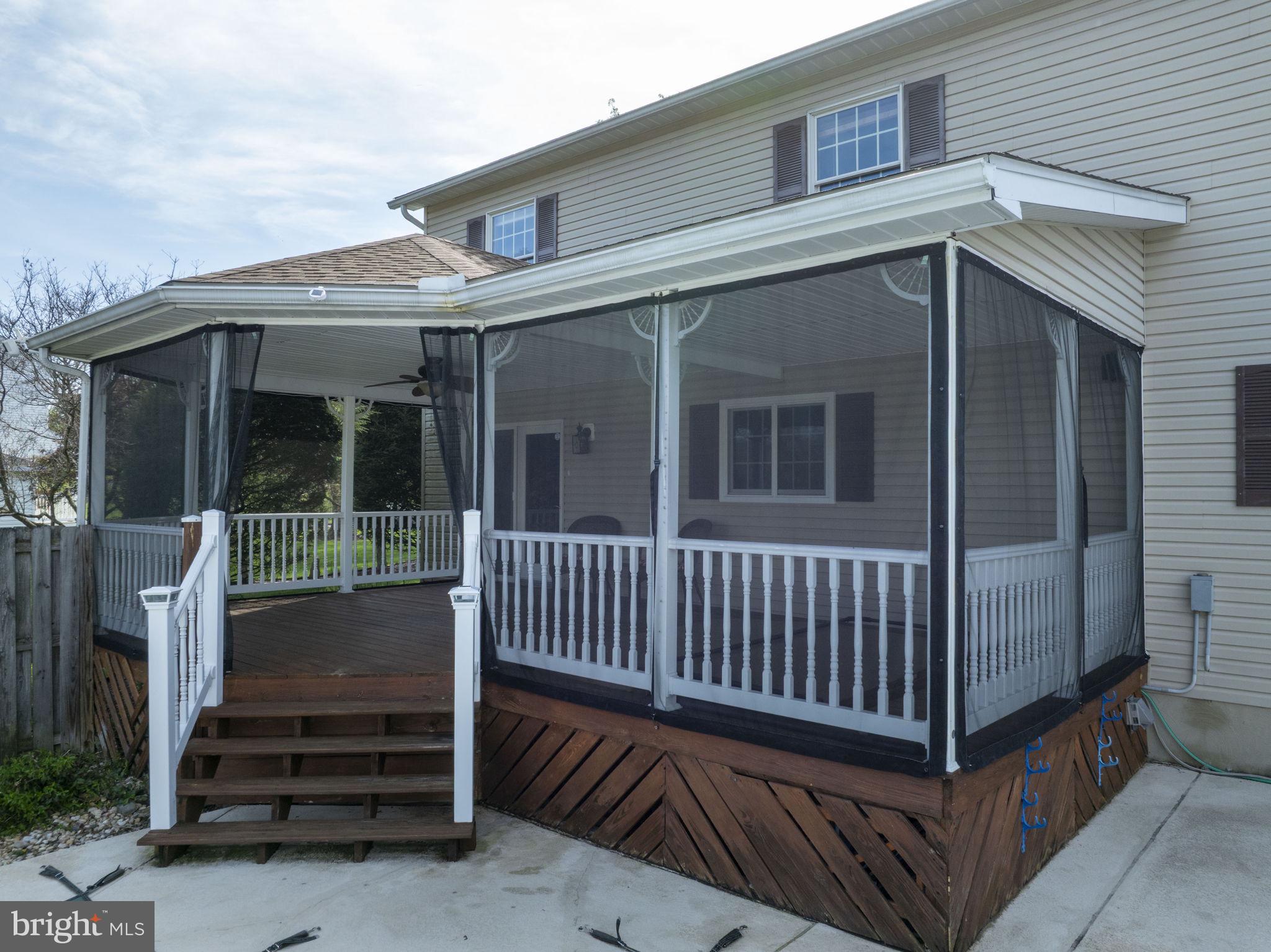 GREENHILL FARMS ESTATES - Residential