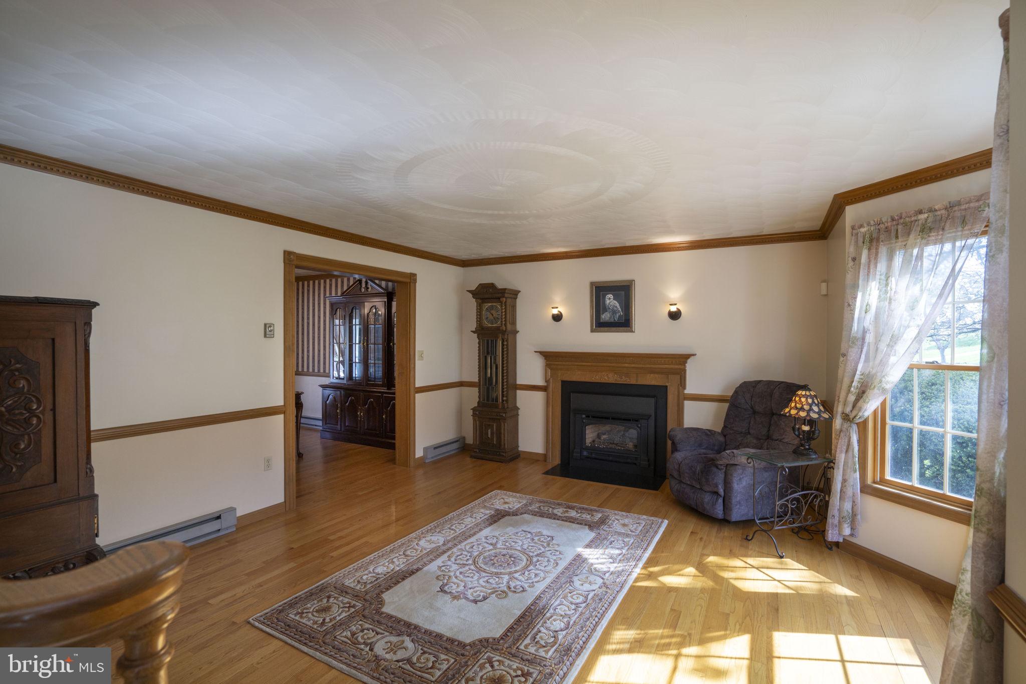 GREENHILL FARMS ESTATES - Residential