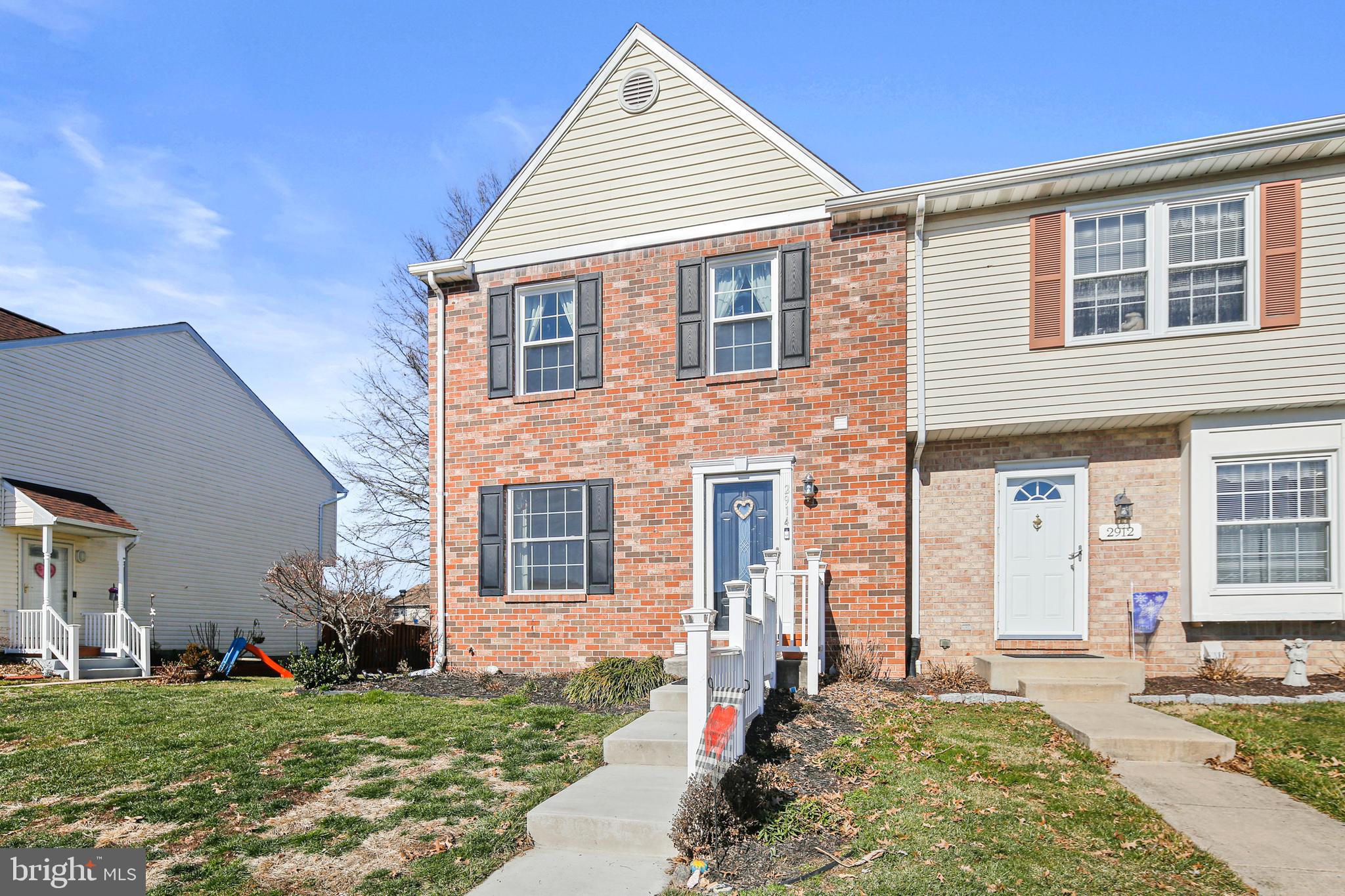2914 SHELLEY COURT