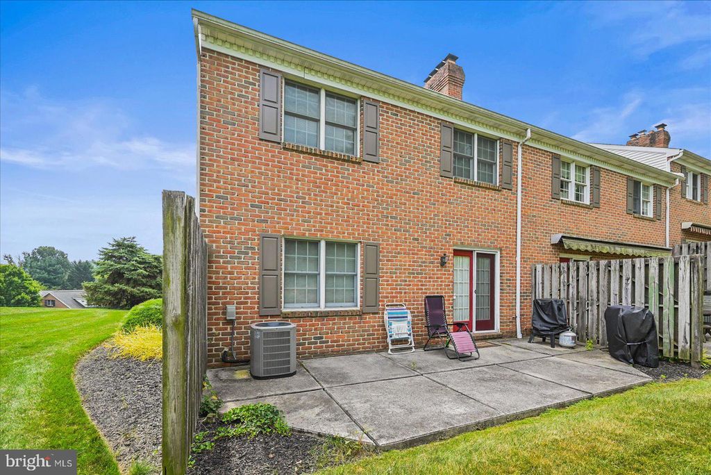 Photo of 215 Wyntre Brooke Drive #1, YORK, PA 17403 (MLS # PAYK2087260)