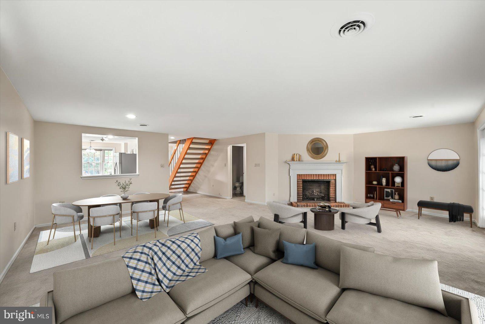 215 WYNTRE BROOKE DRIVE 1