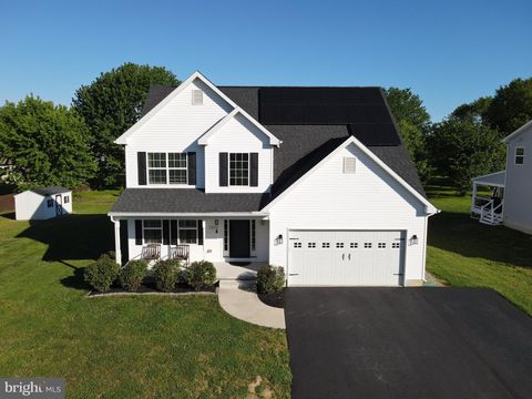 Homes For Sale - 1072 Bear Road<br/> NEW CASTLE, DE 19720