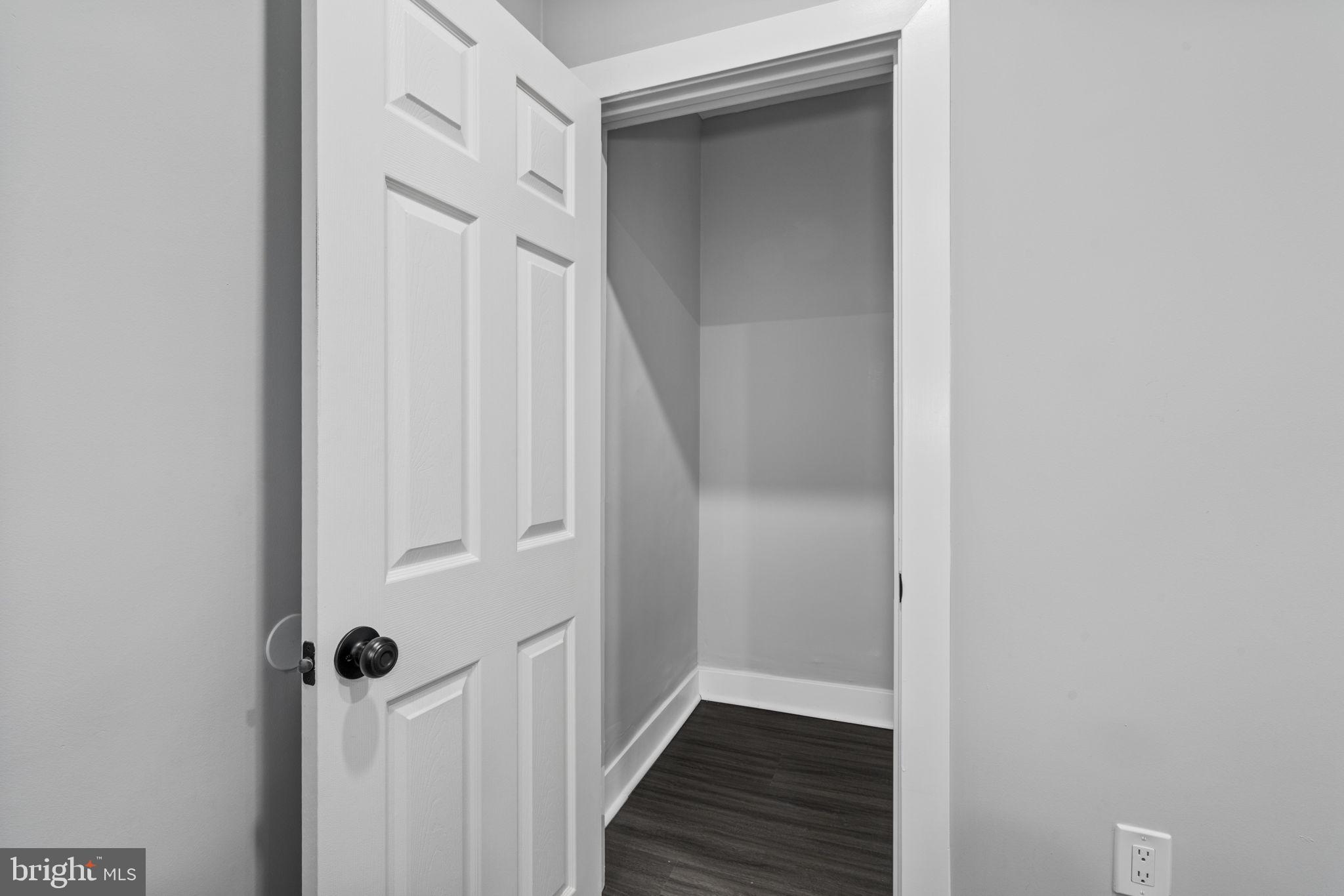 WEST OAK LANE - Residential