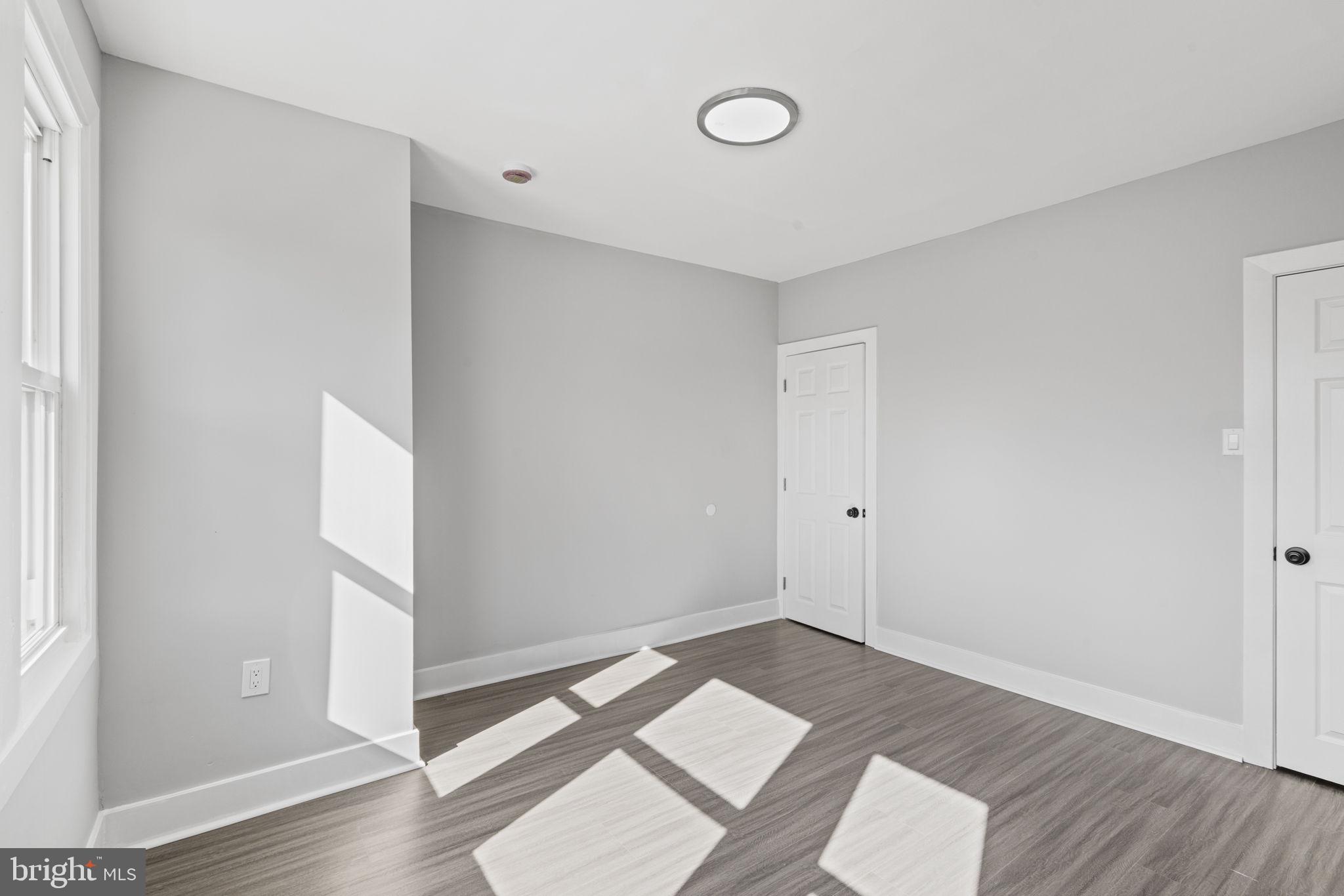 WEST OAK LANE - Residential