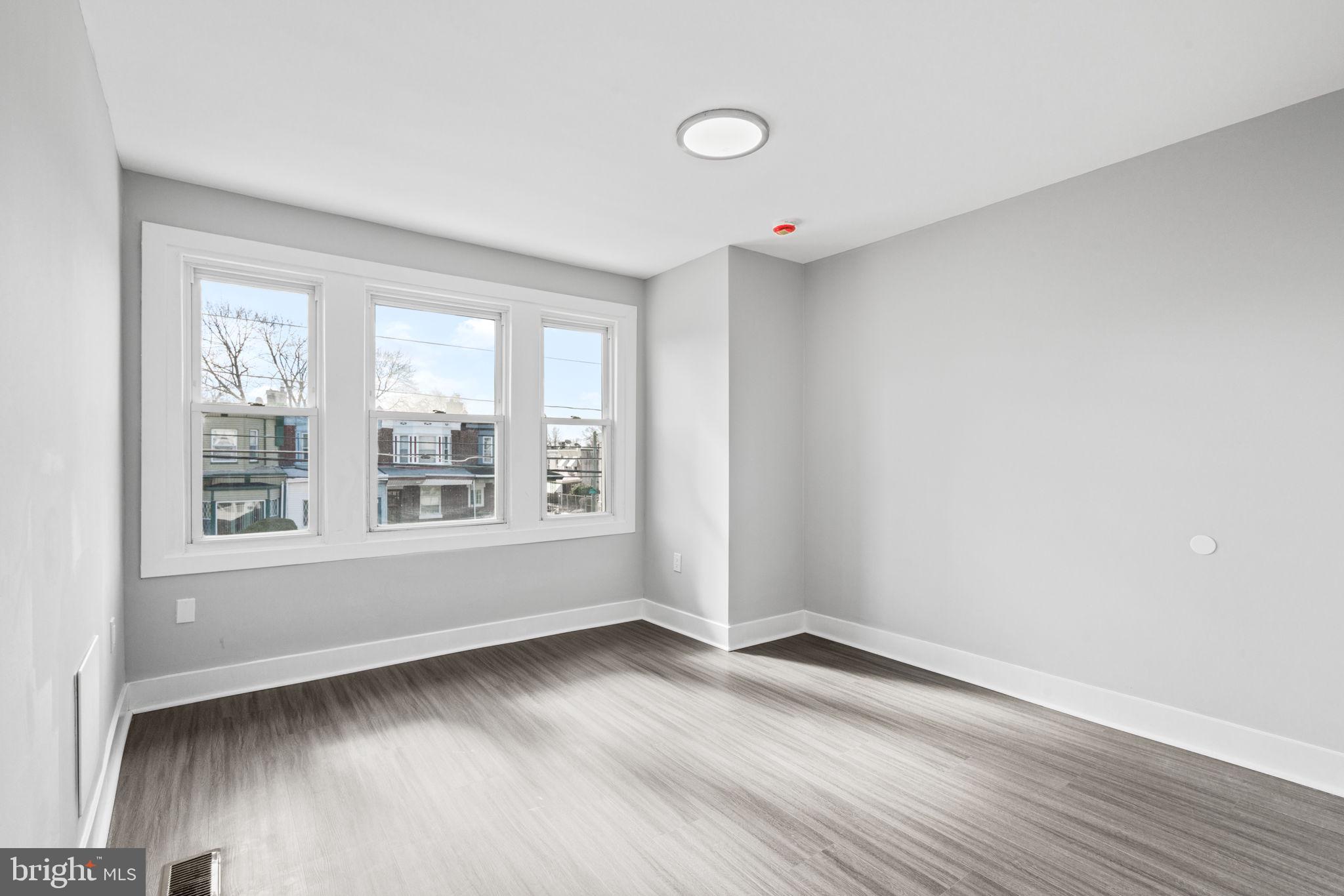 WEST OAK LANE - Residential