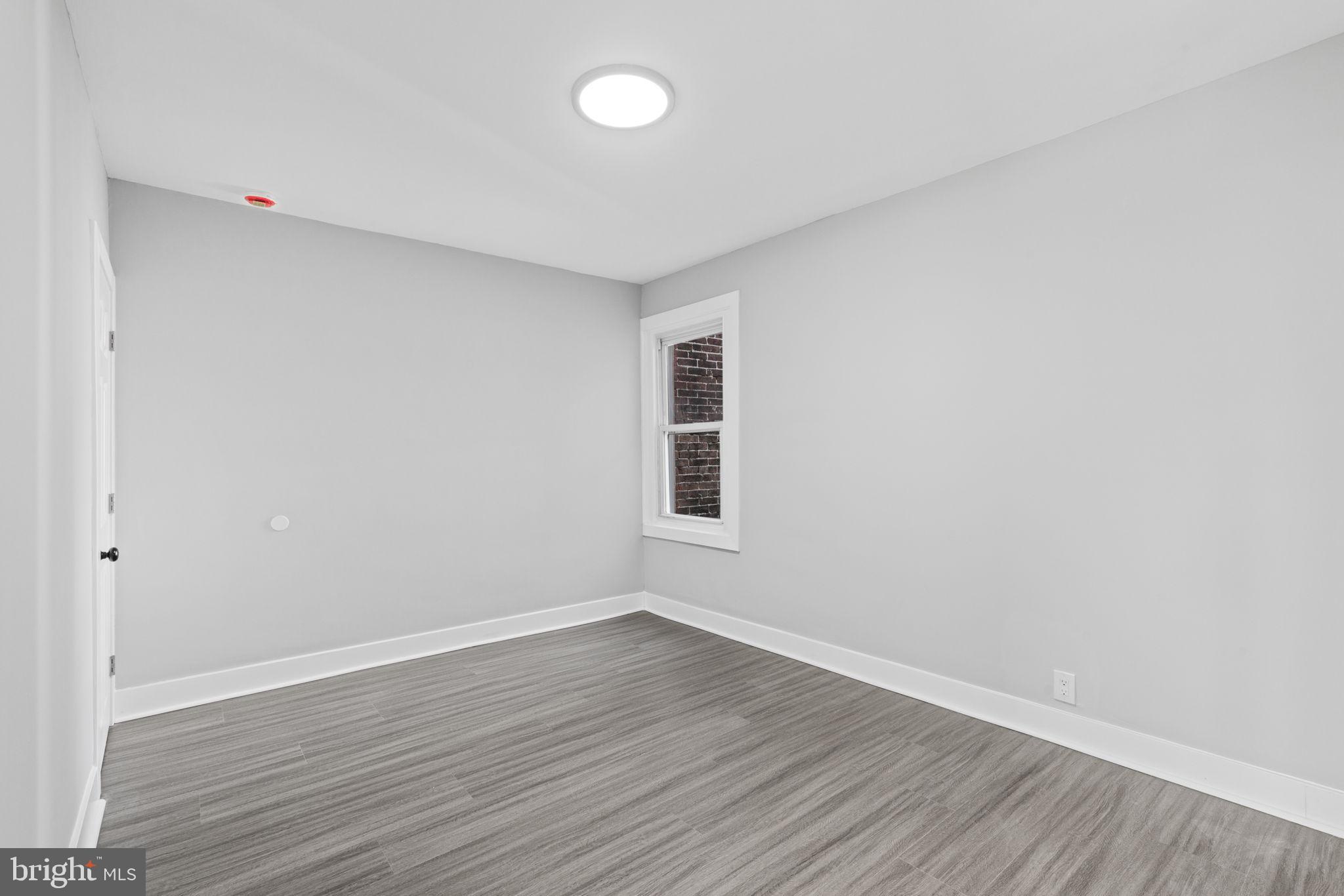 WEST OAK LANE - Residential