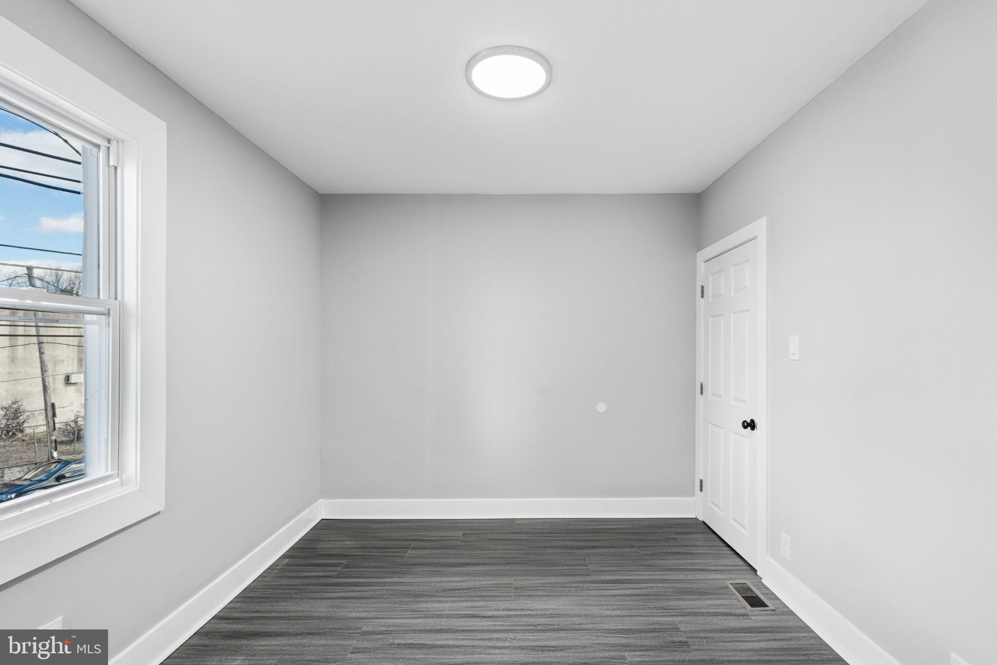 WEST OAK LANE - Residential