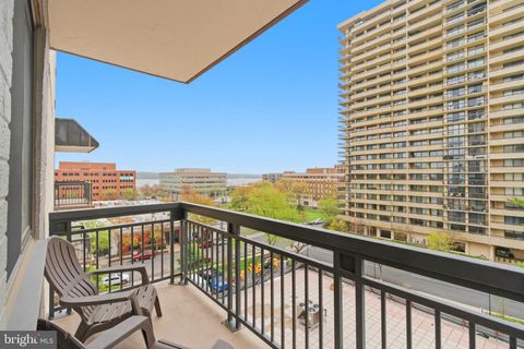 801 N PITT STREET N 618 ALEXANDRIA VA 22314