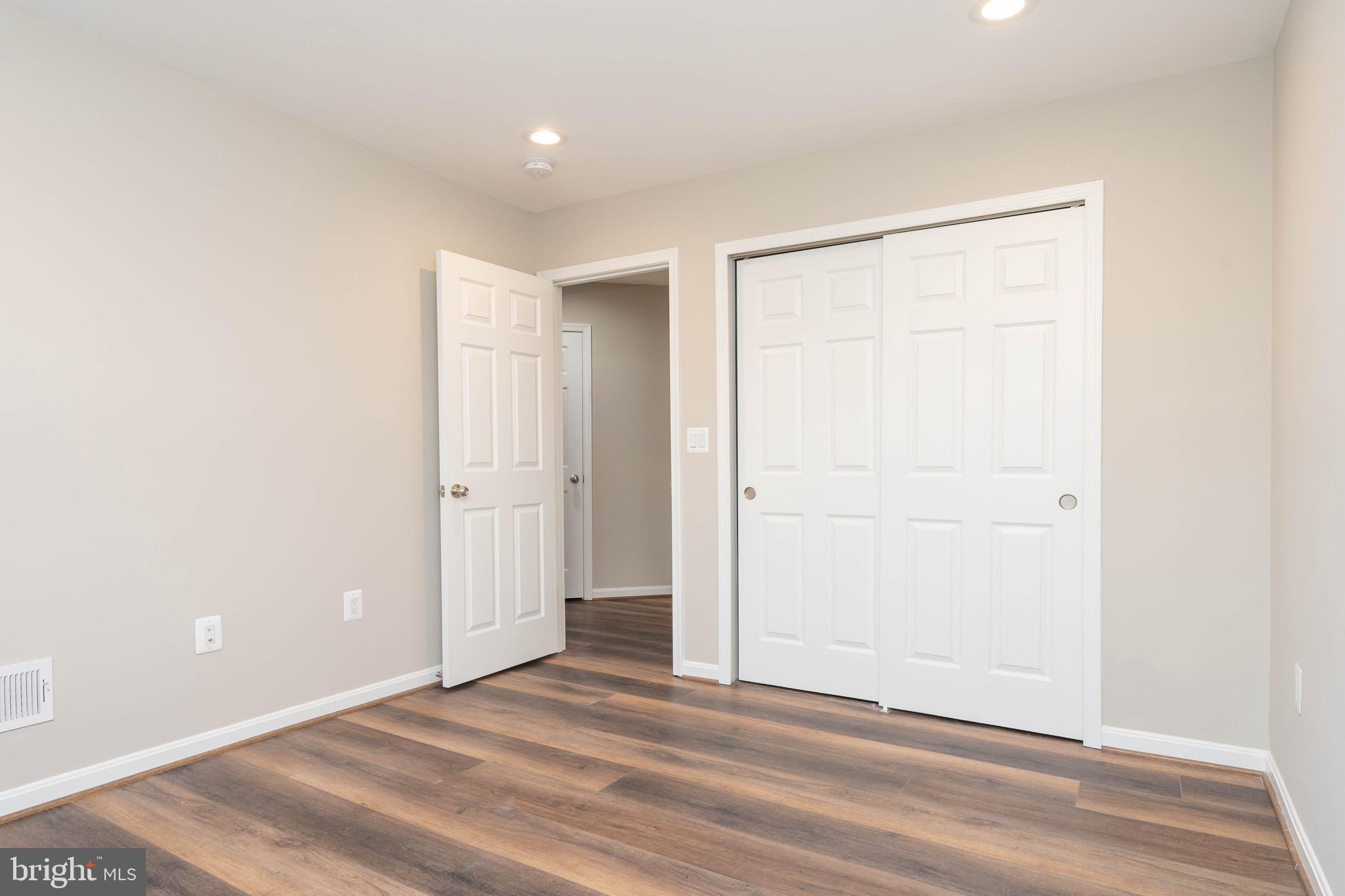 EAST GATE ONE - Residential Lease