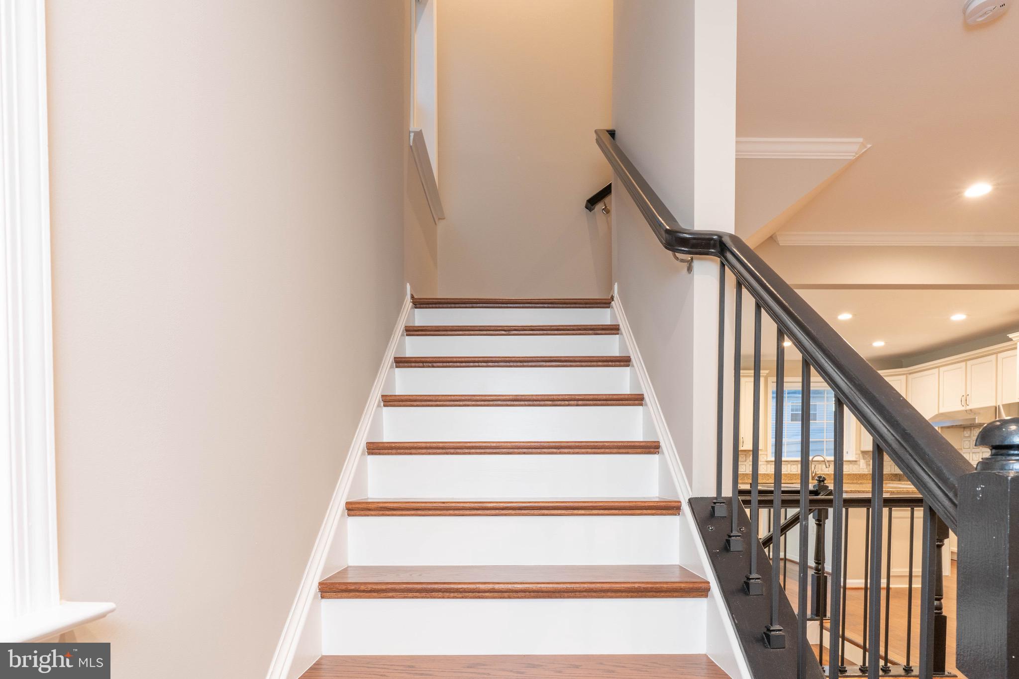 EAST GATE ONE - Residential Lease