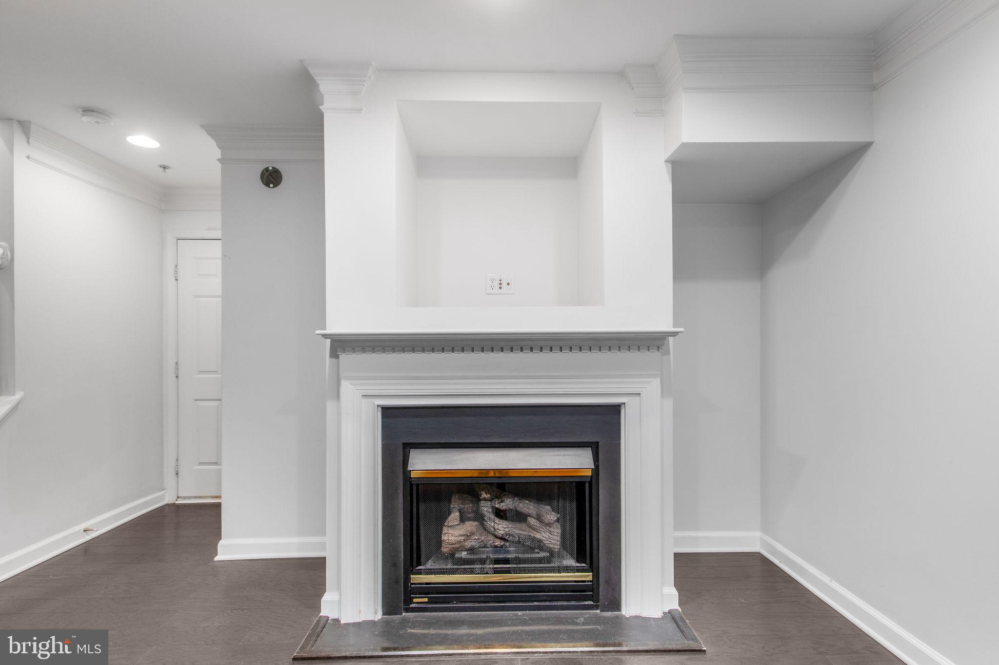 WESTWOOD VILLAGE - Residential Lease