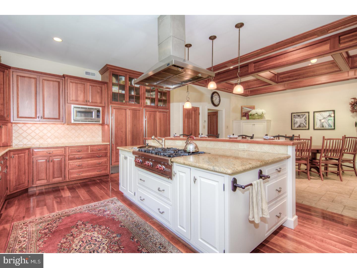 CREEKSIDE AT BLUE BELL - Residential