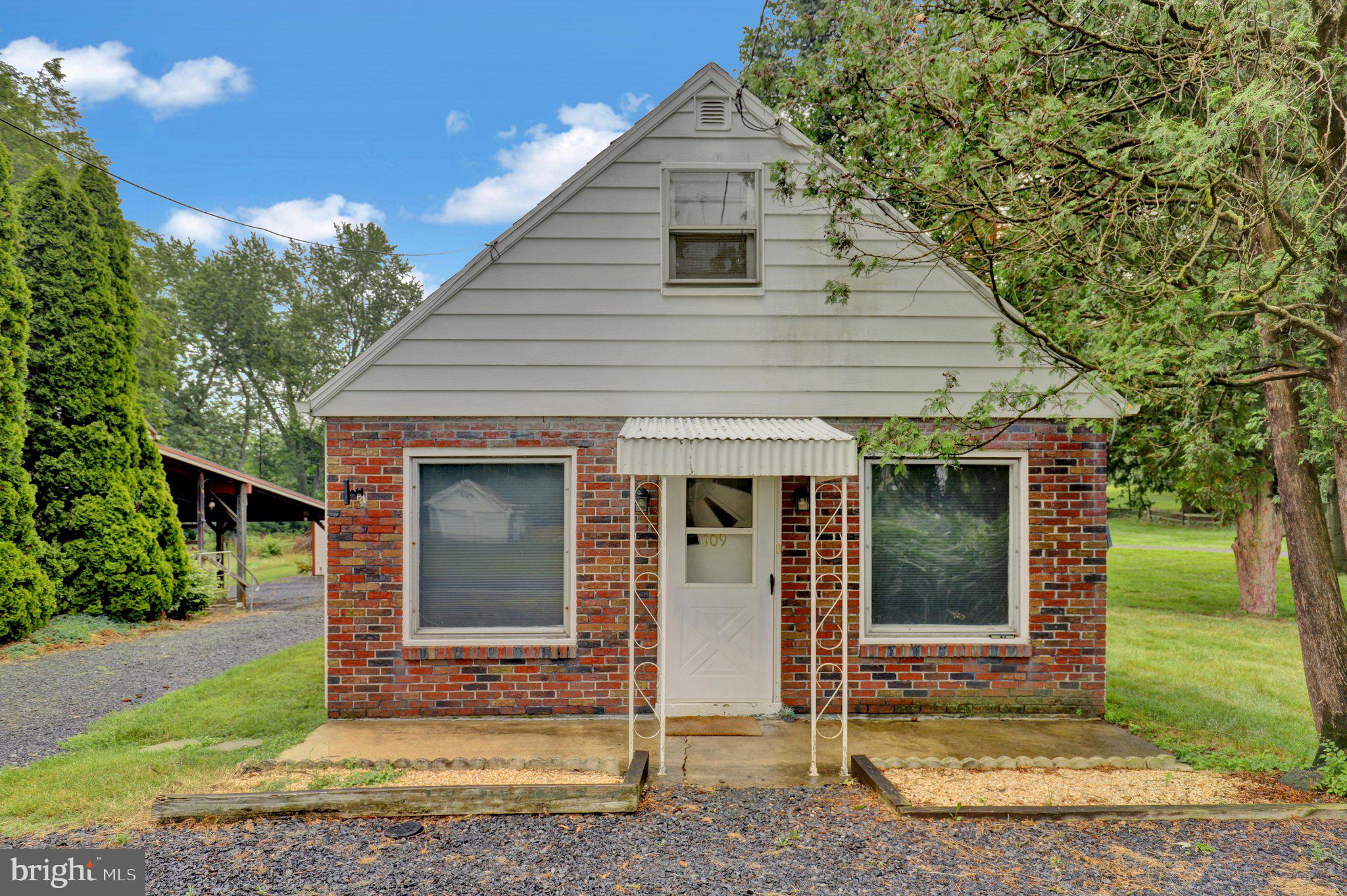109 GIBRALTAR ROAD