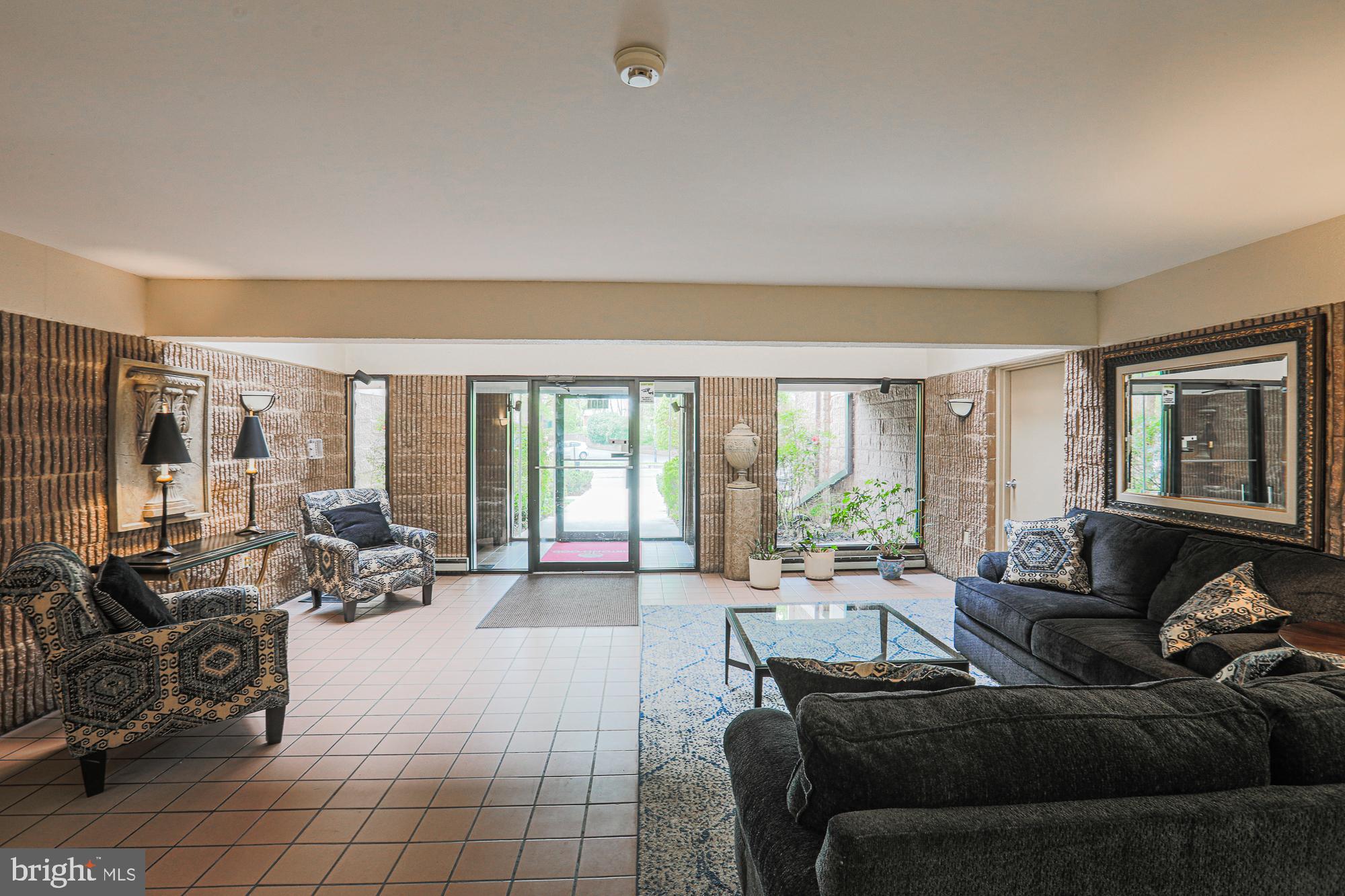 CHESWOLDE - Residential Lease