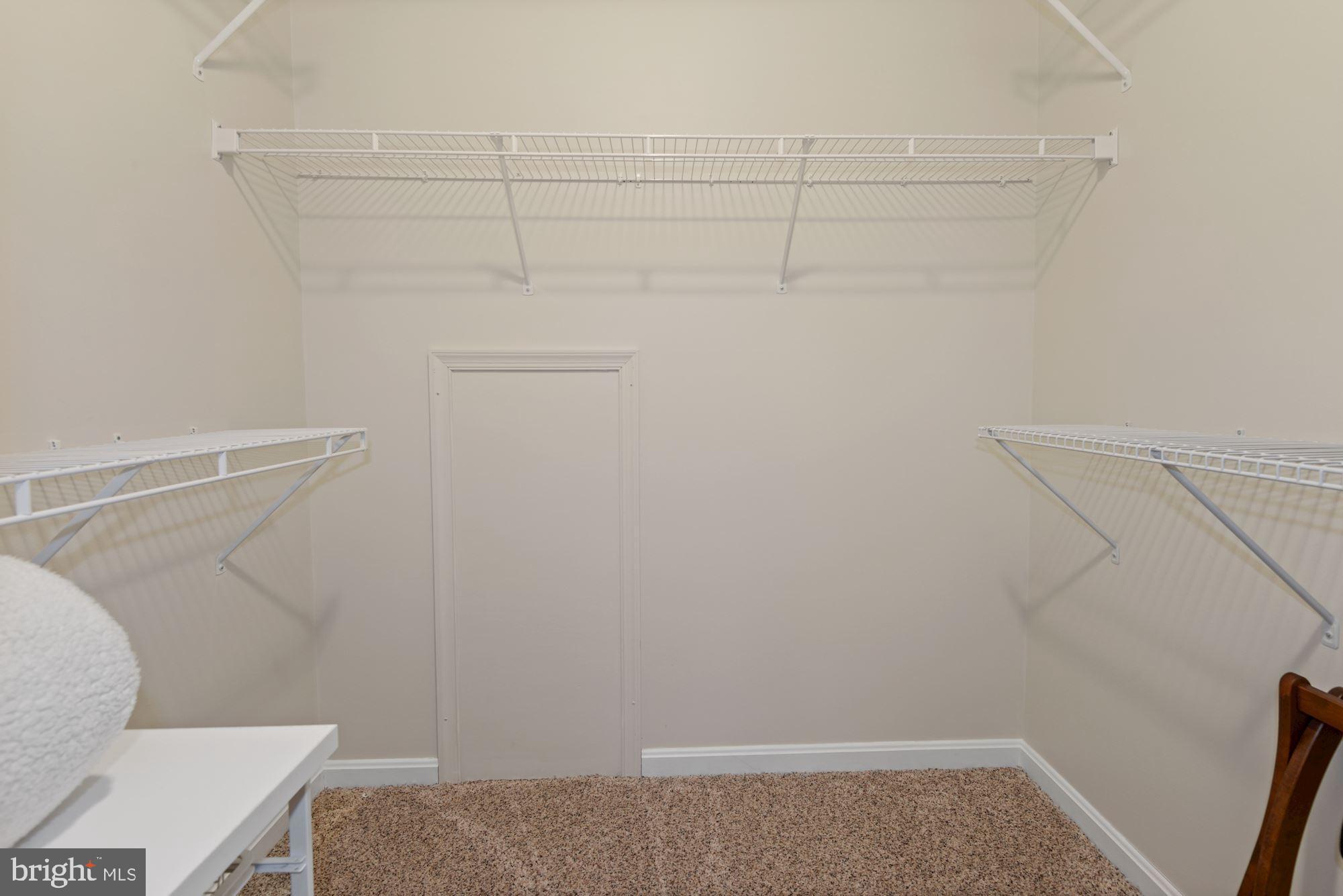 BALLS BLUFF - Residential