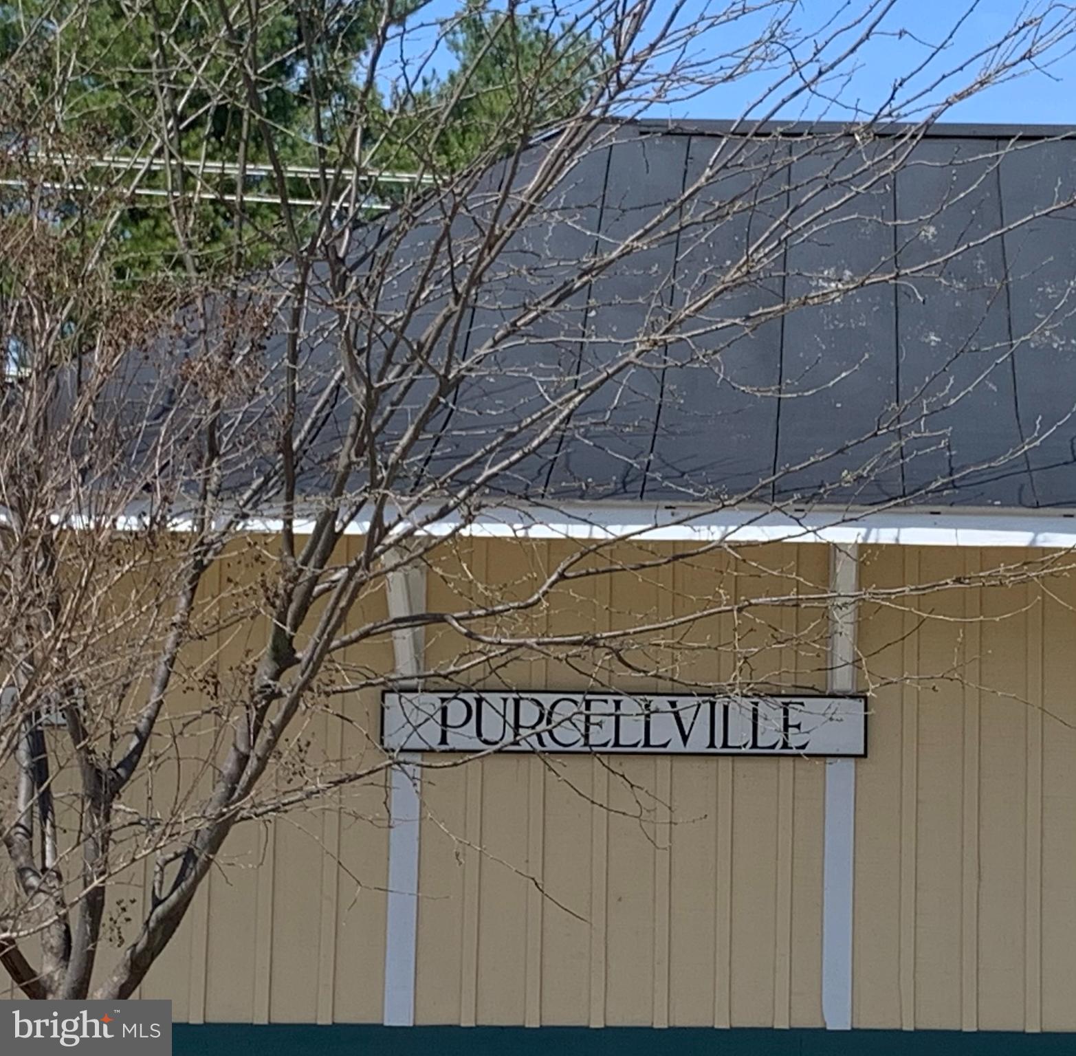 BALLS BLUFF - Residential