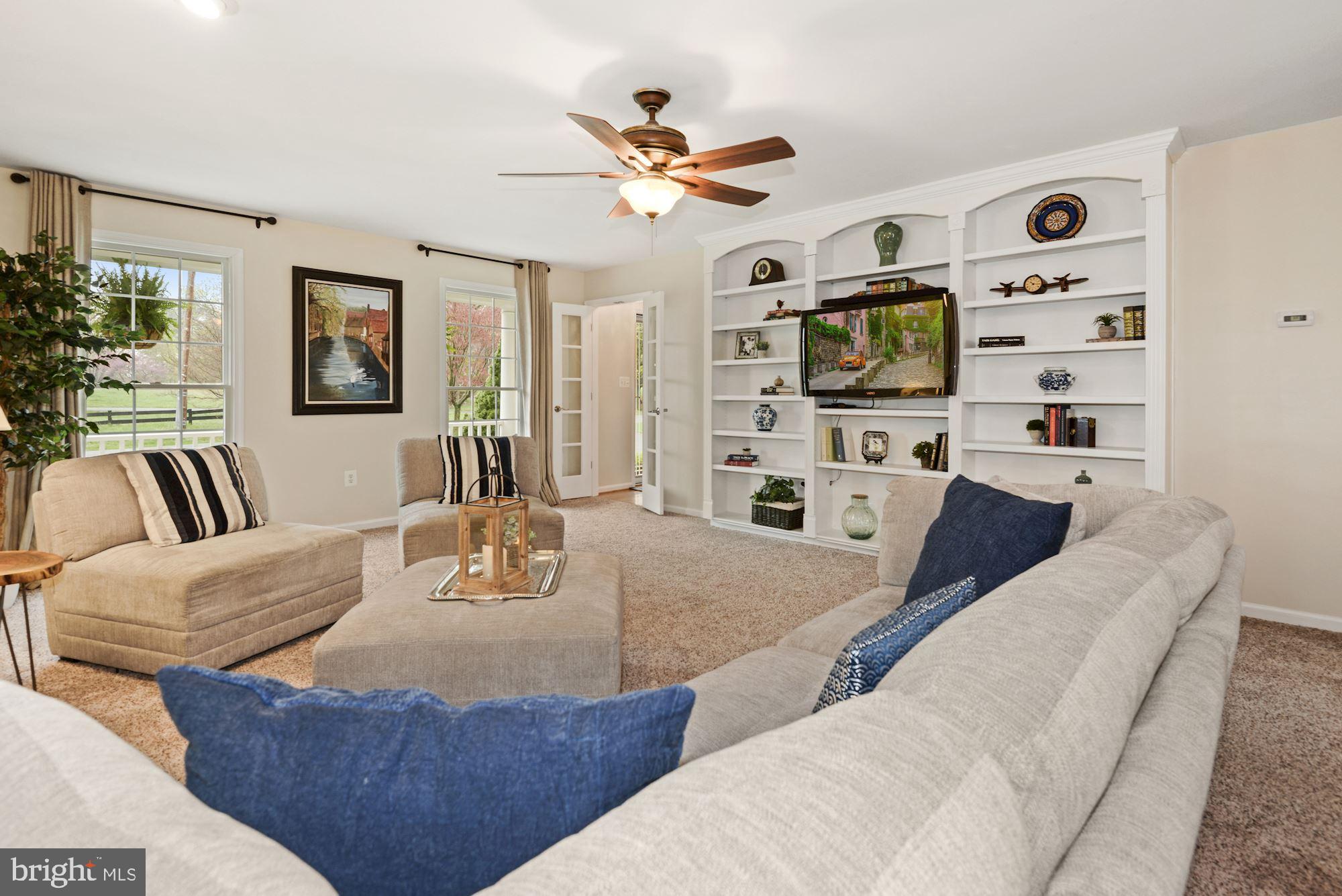 BALLS BLUFF - Residential