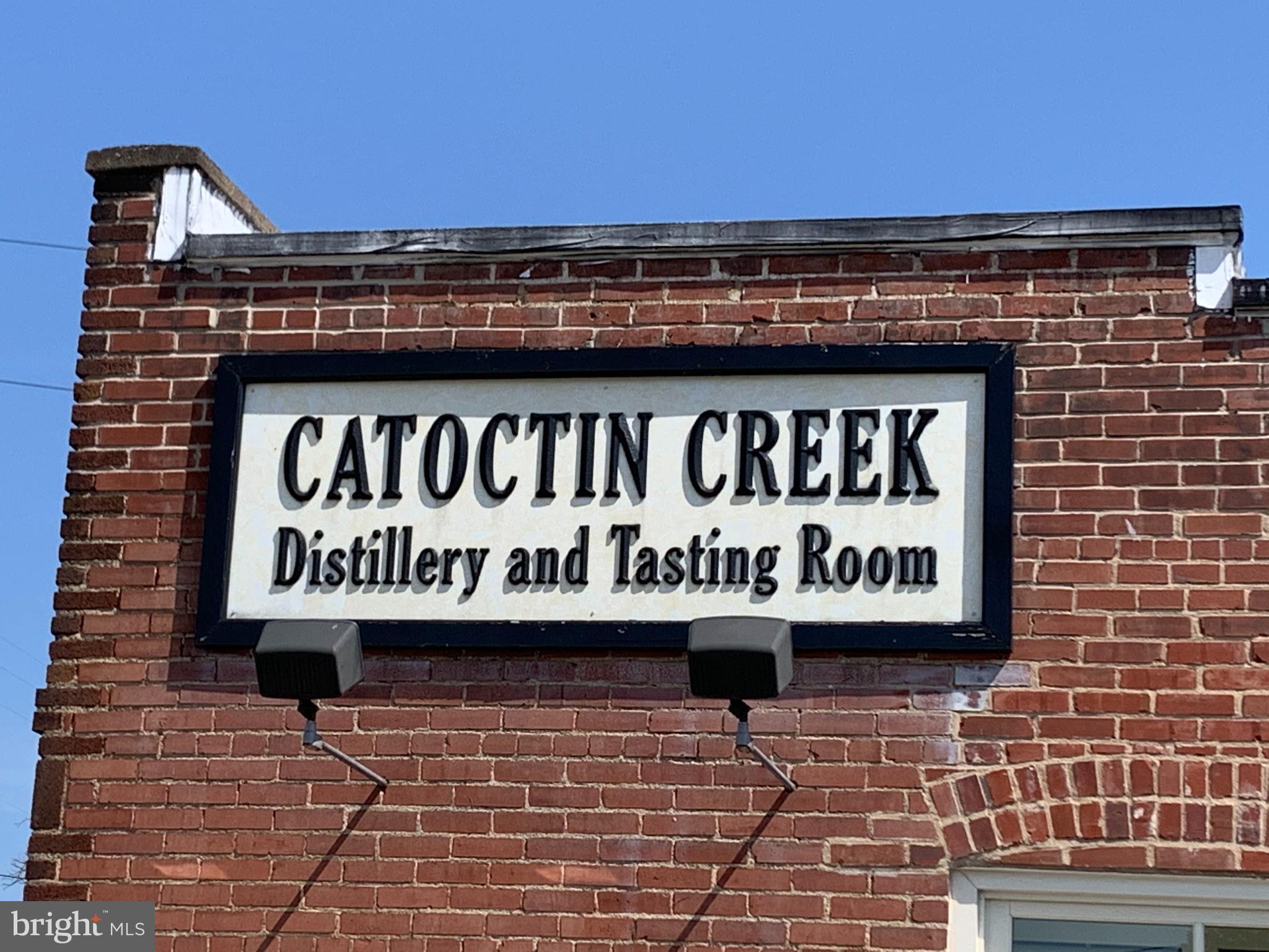 BALLS BLUFF - Residential