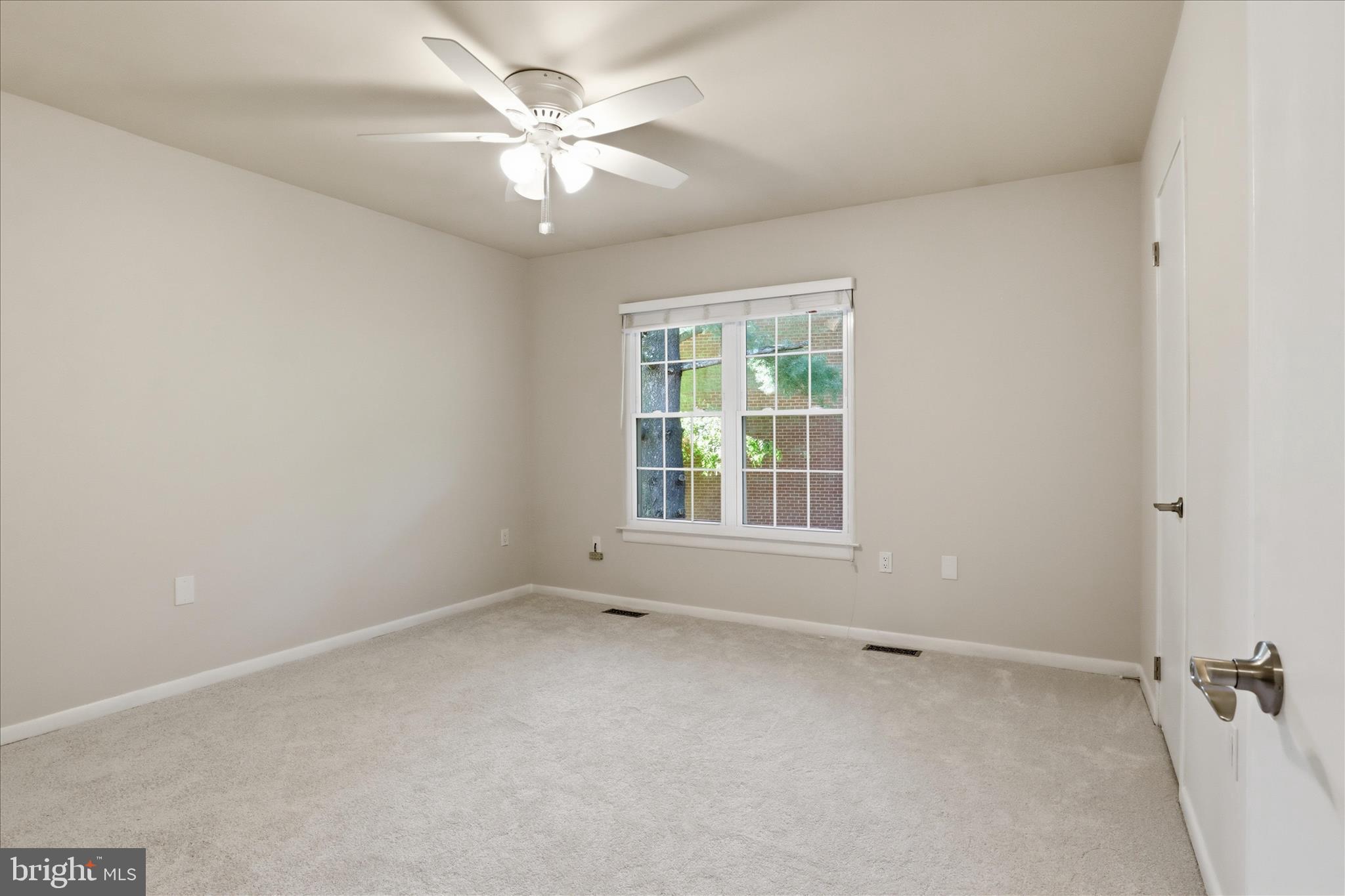 BOSTON RIDGE - Residential