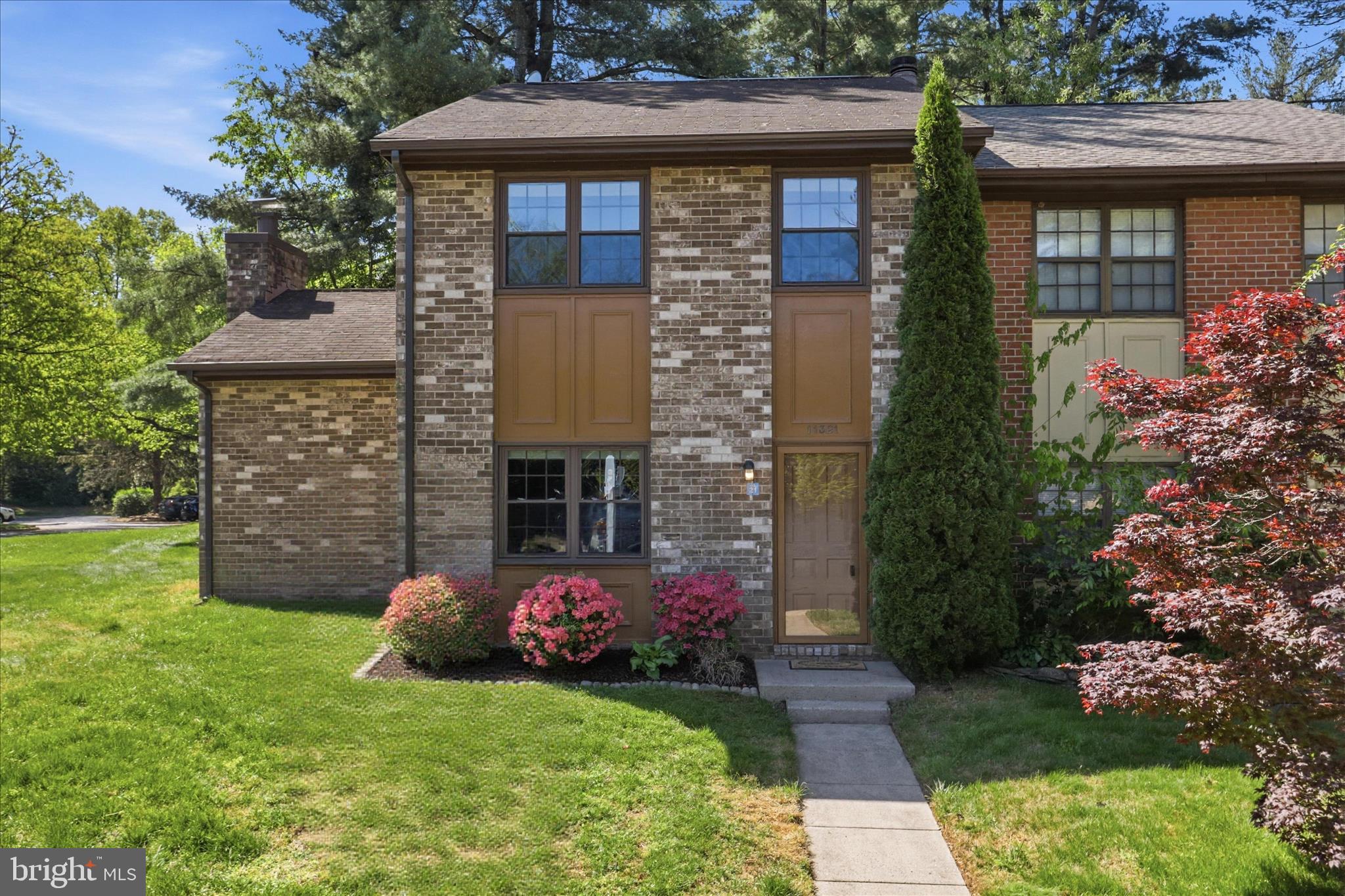 BOSTON RIDGE - Residential